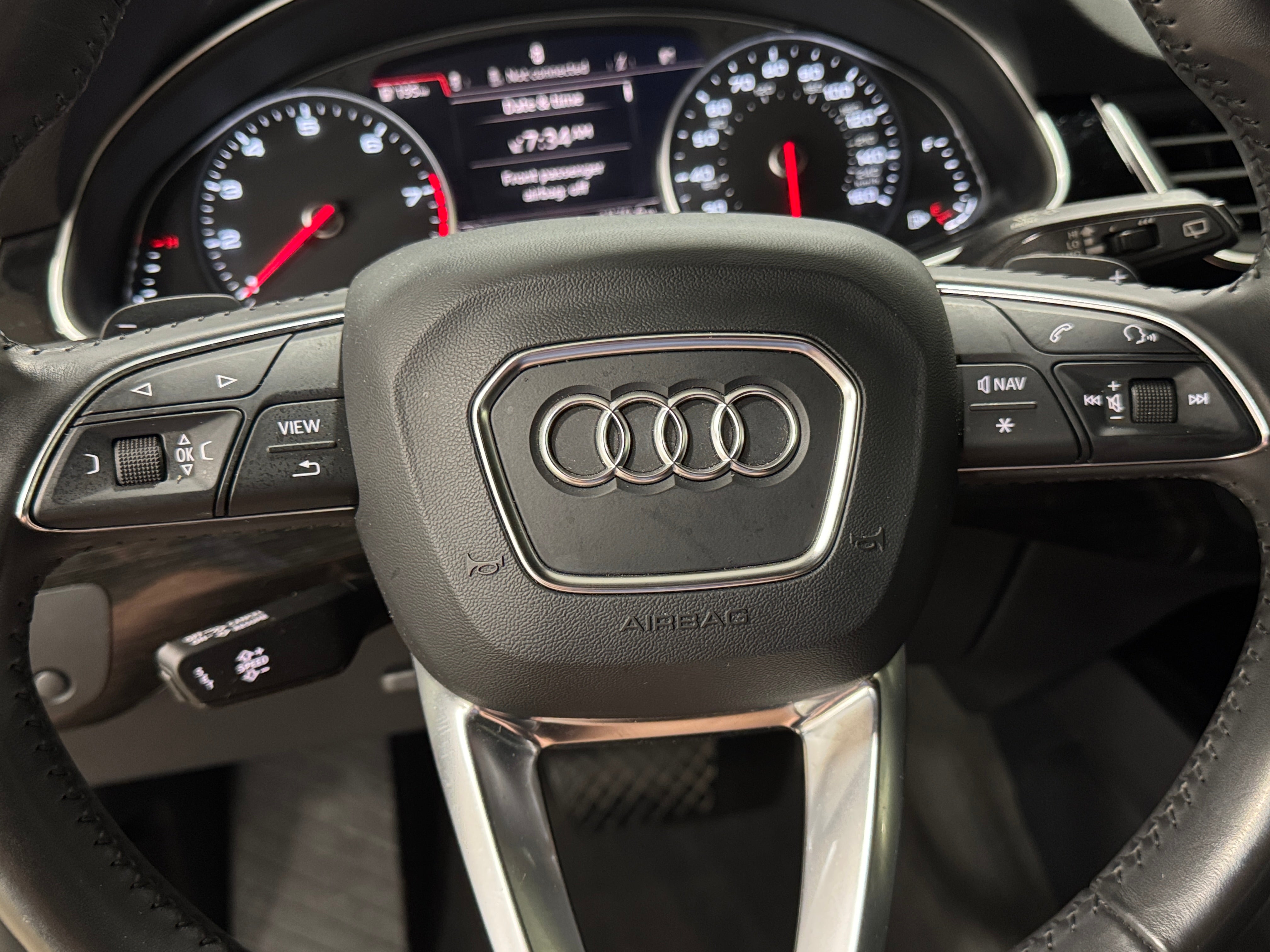 Thumbnail: 2017 Audi Q7 - 4