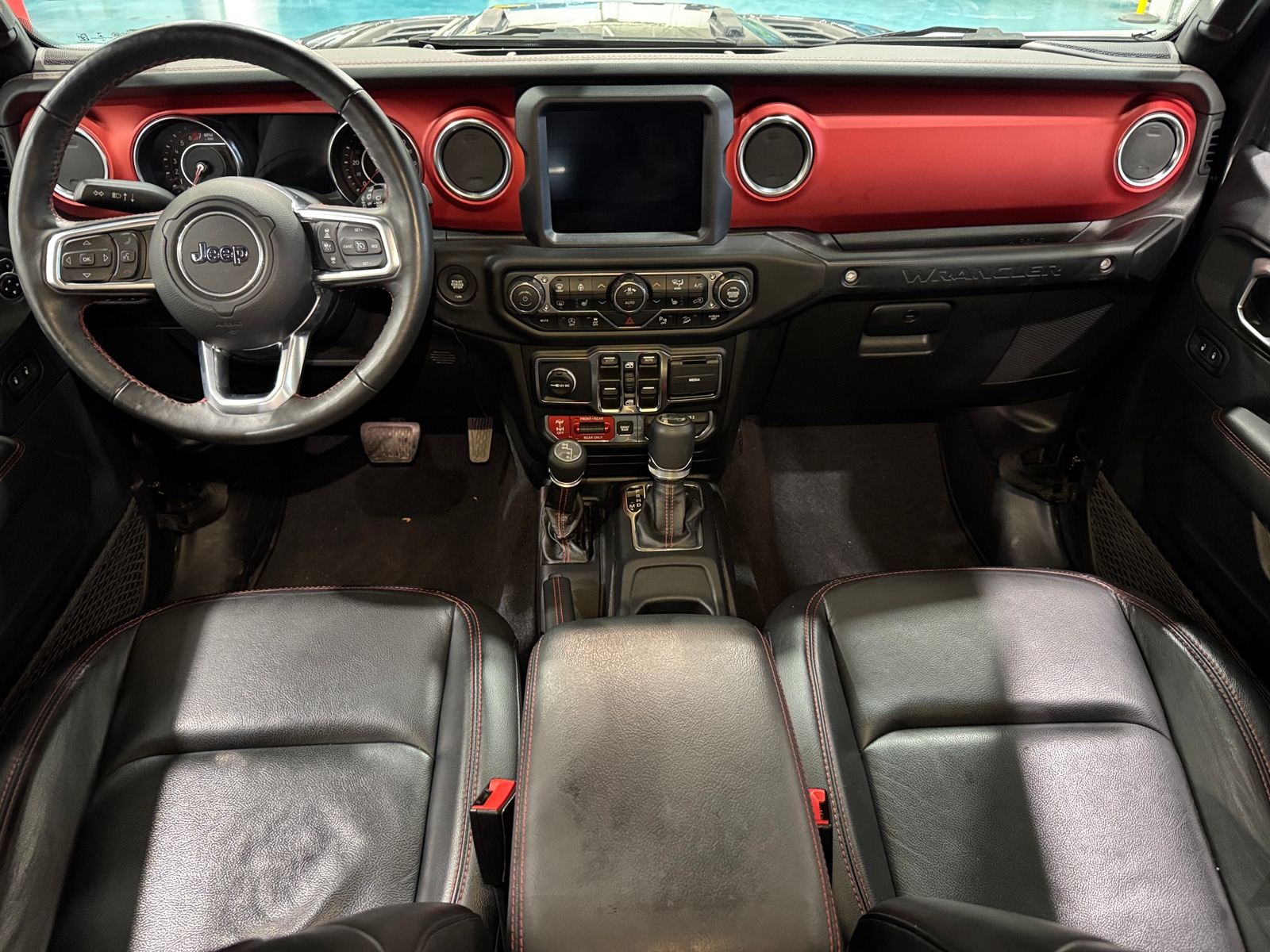 Thumbnail: 2019 Jeep Wrangler - 2
