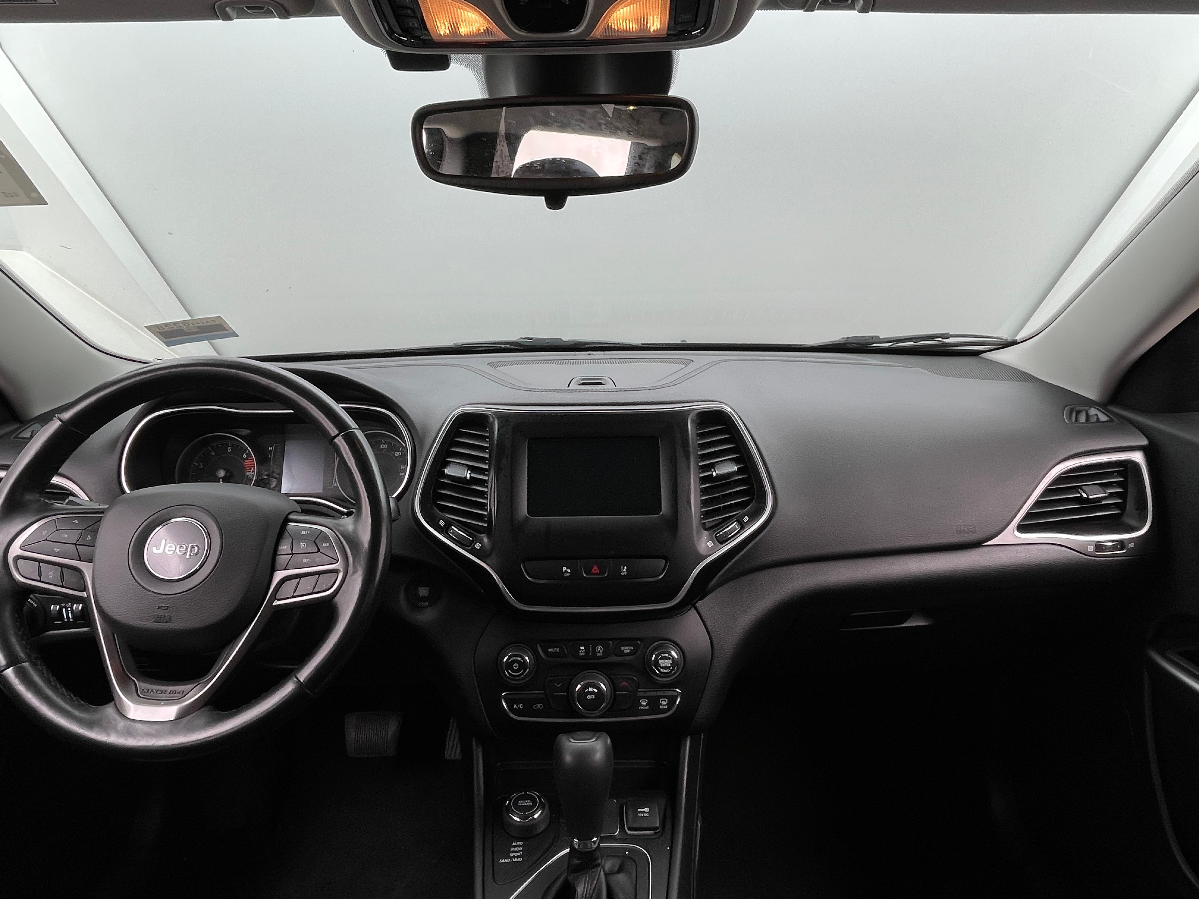 2021 Jeep Cherokee Latitude 2