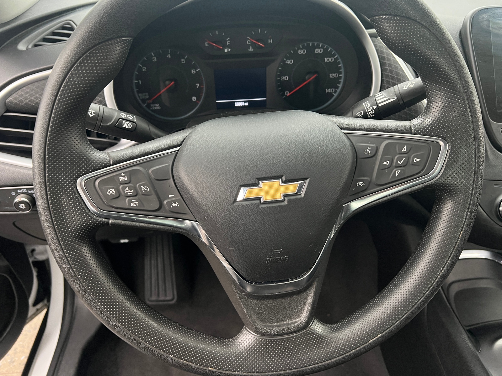 Thumbnail: 2023 Chevrolet Malibu - 5