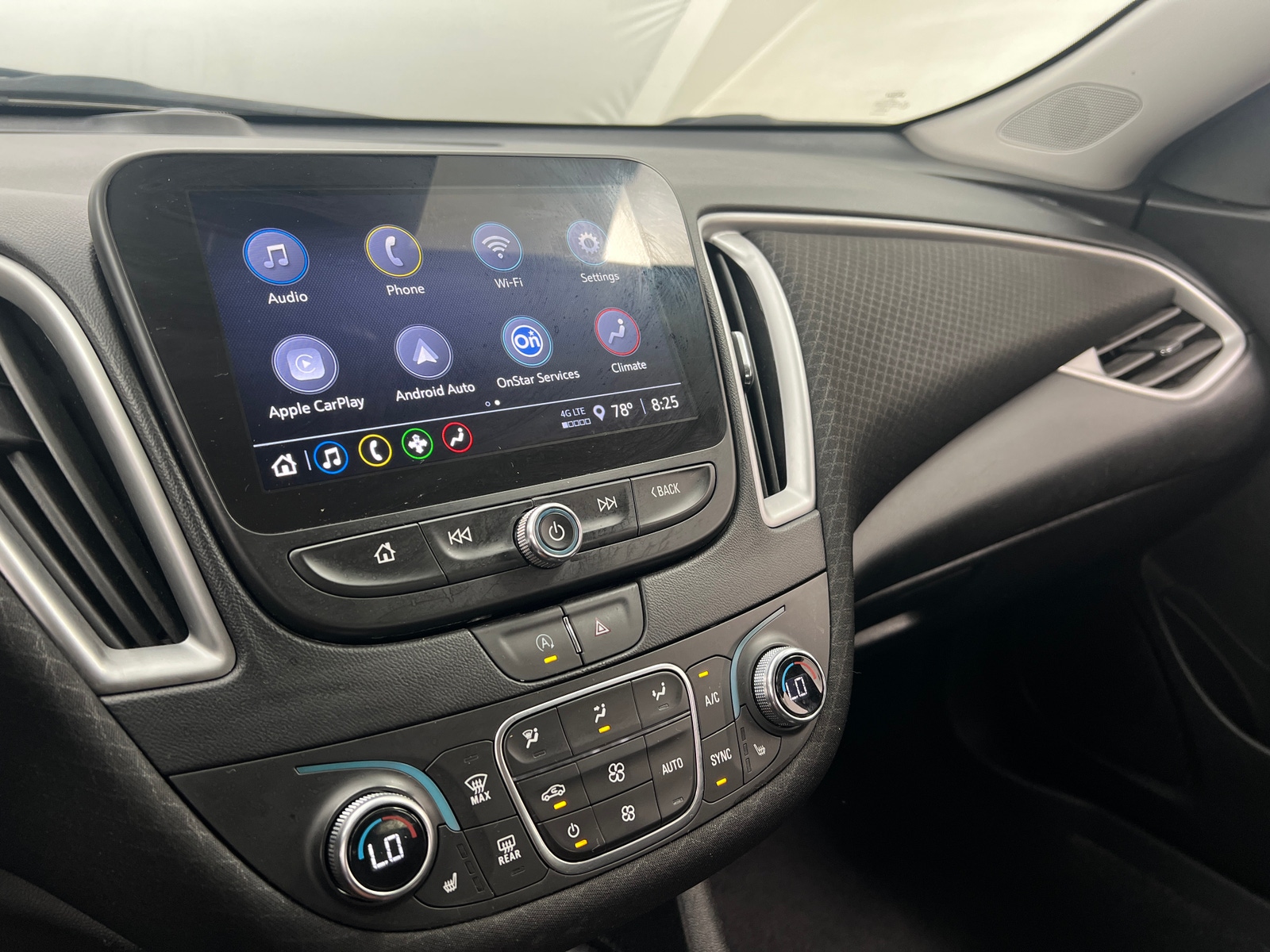 Thumbnail: 2023 Chevrolet Malibu - 4