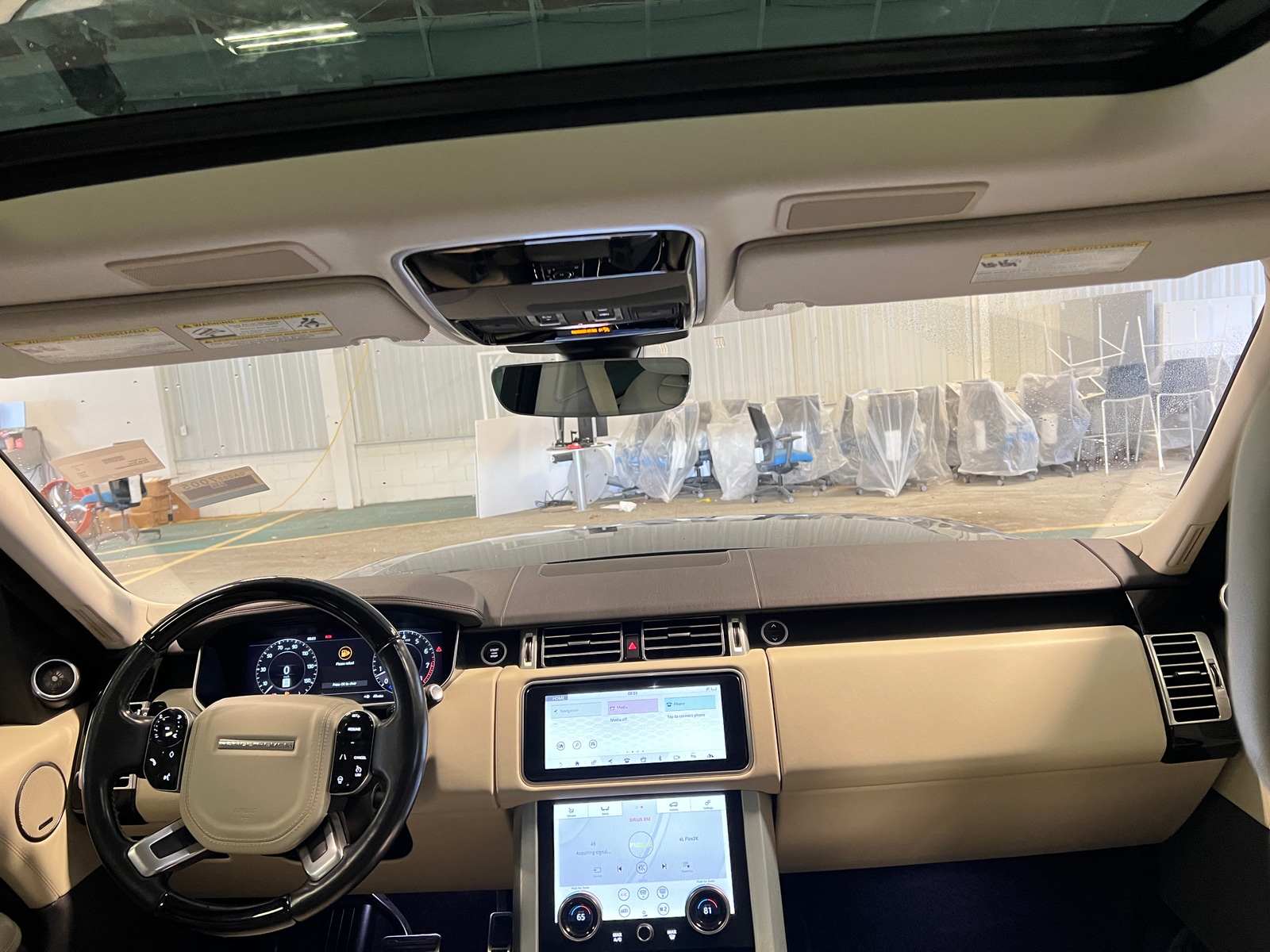 Thumbnail: 2022 Land Rover Range Rover - 2
