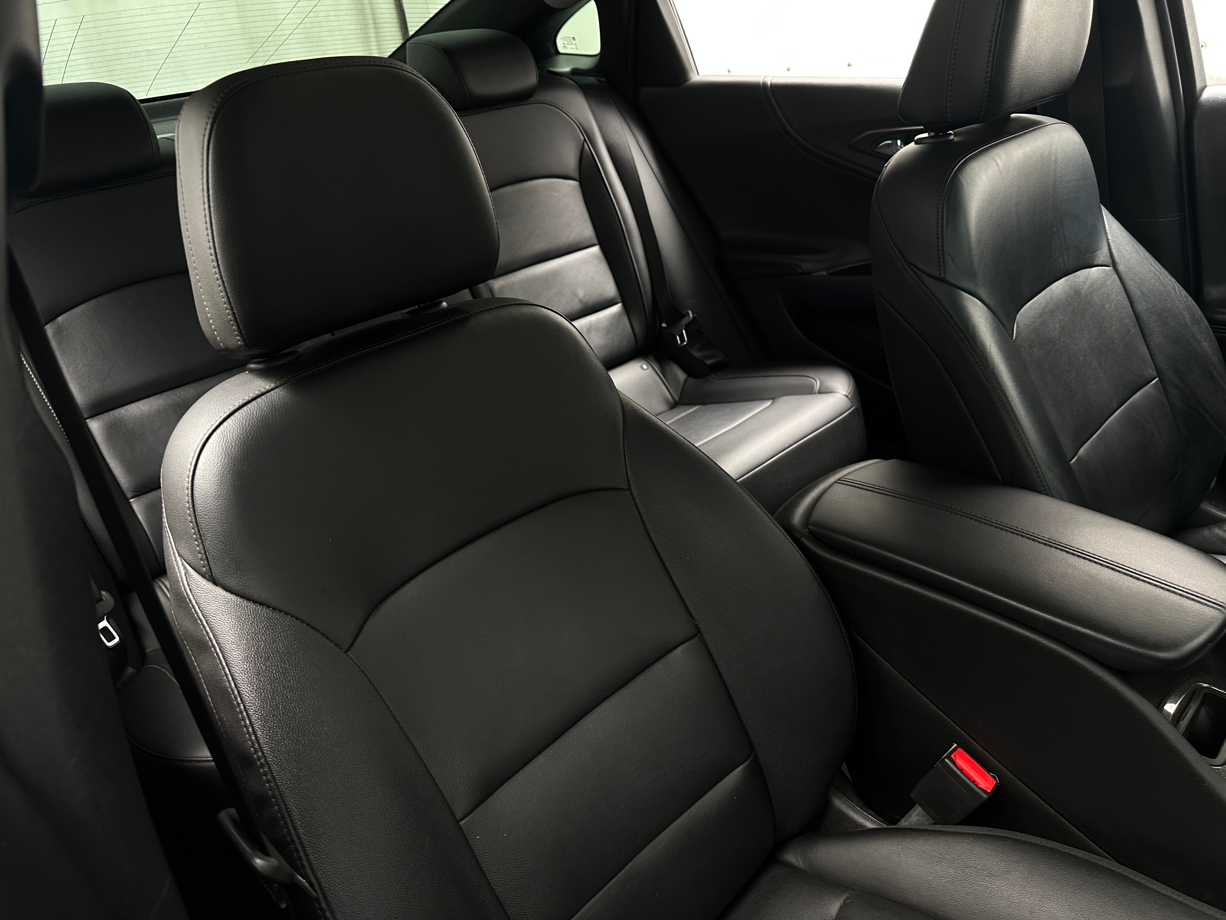 2016 Chevrolet Malibu LT 2