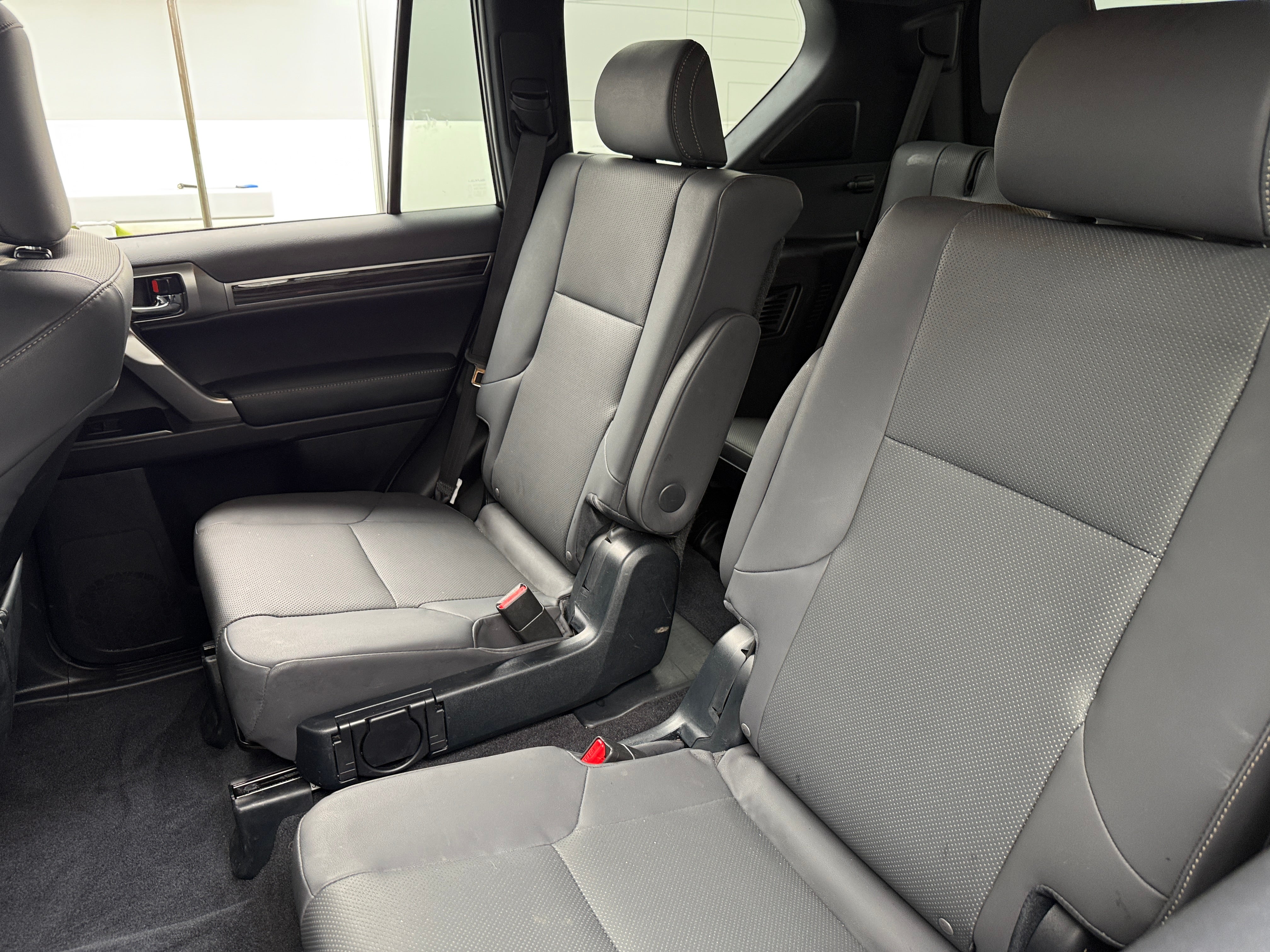 Thumbnail: 2023 Lexus GX - 5