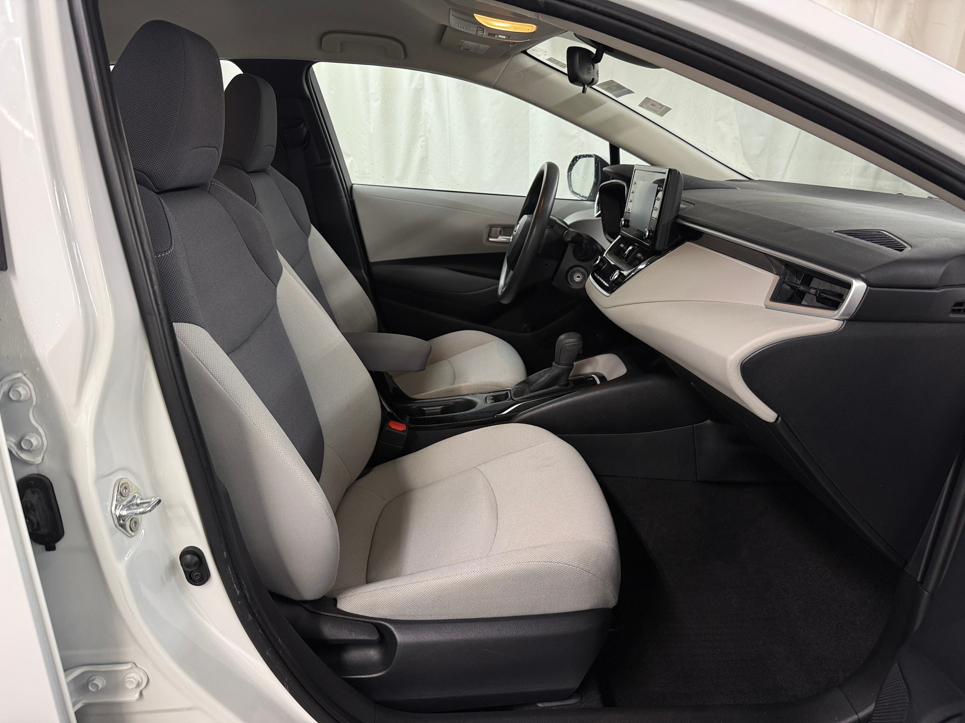 2020 Toyota Corolla L 2