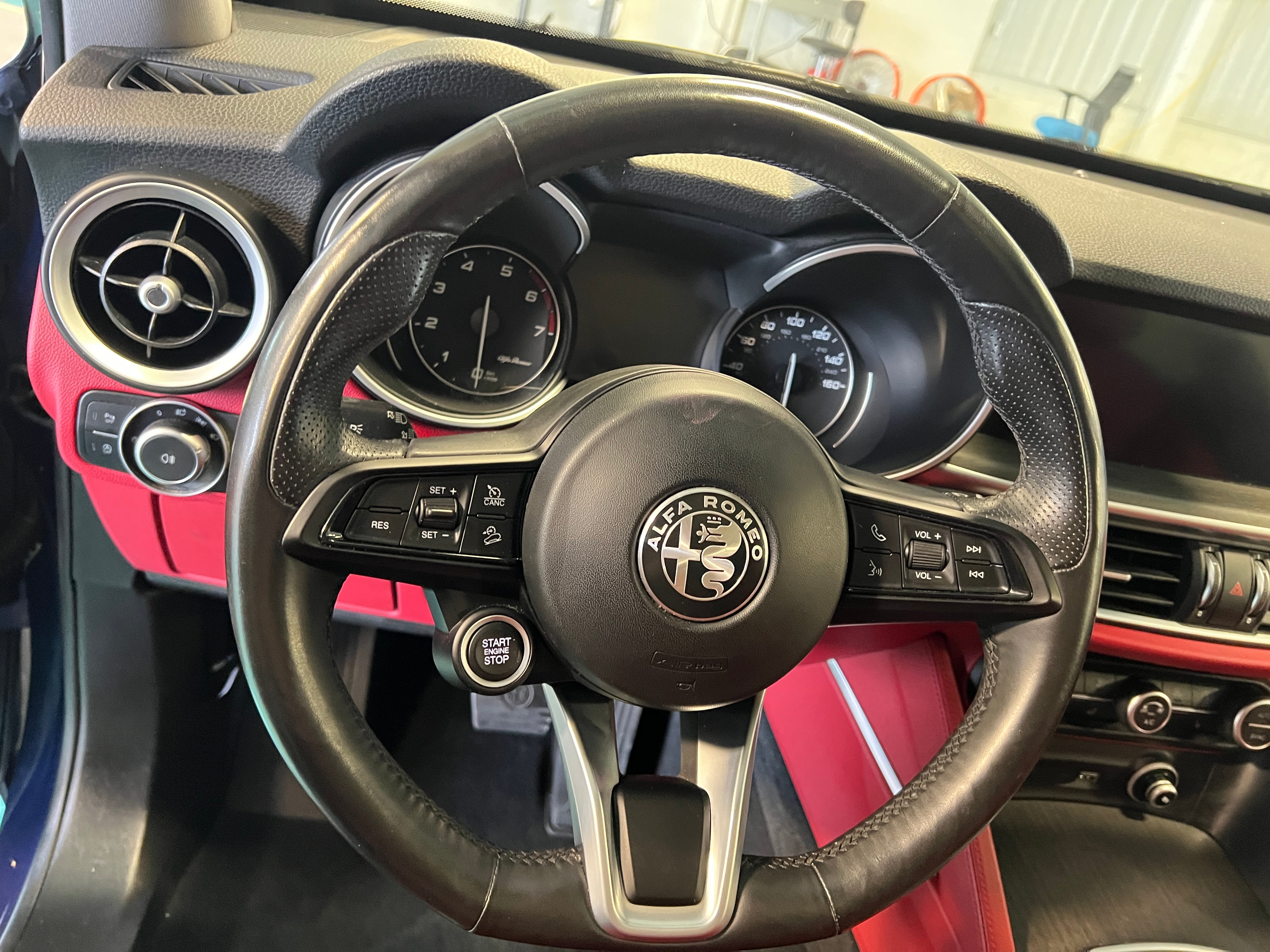 2020 Alfa Romeo Stelvio Ti 4