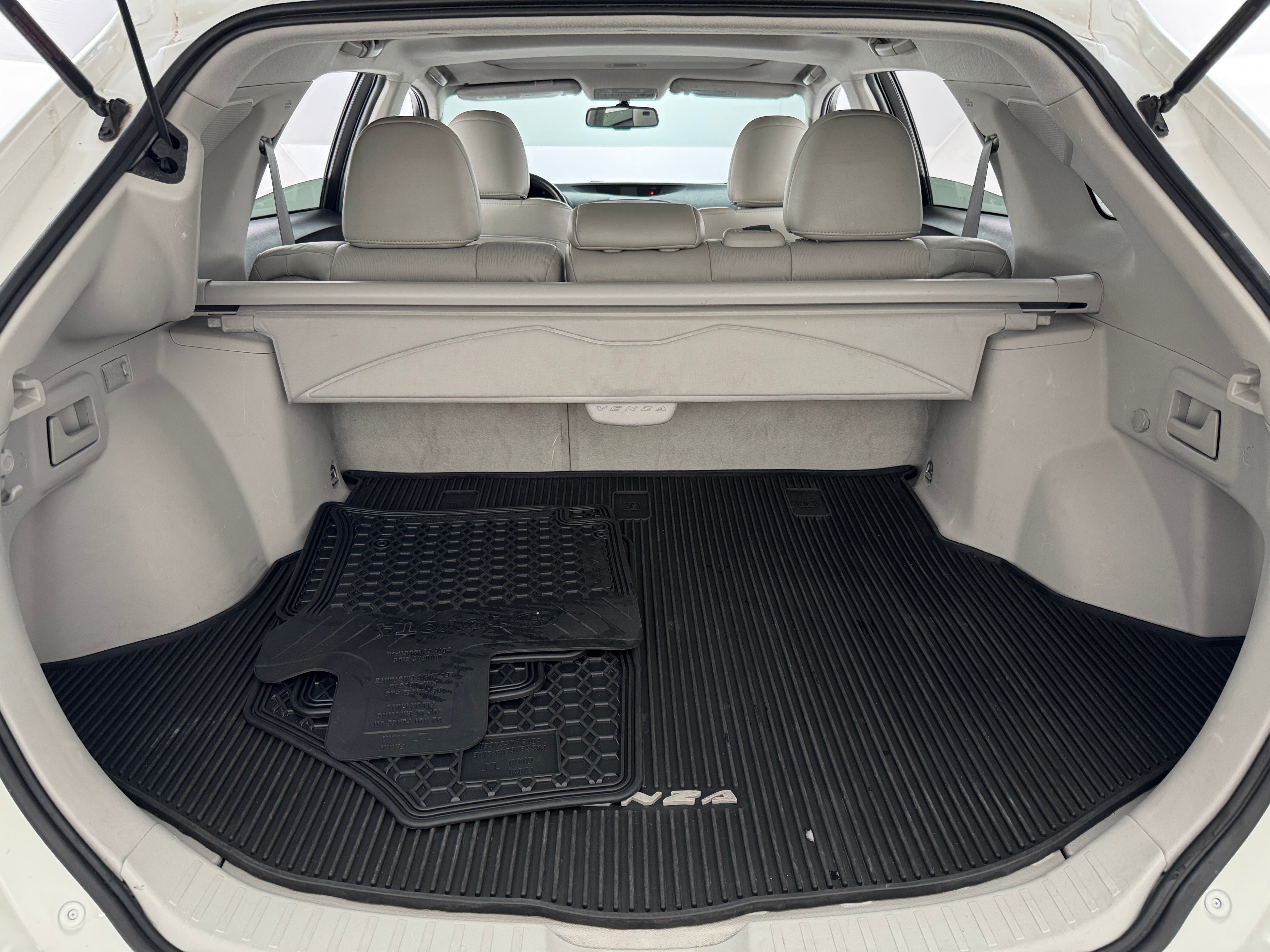 2011 Toyota Venza Base 7