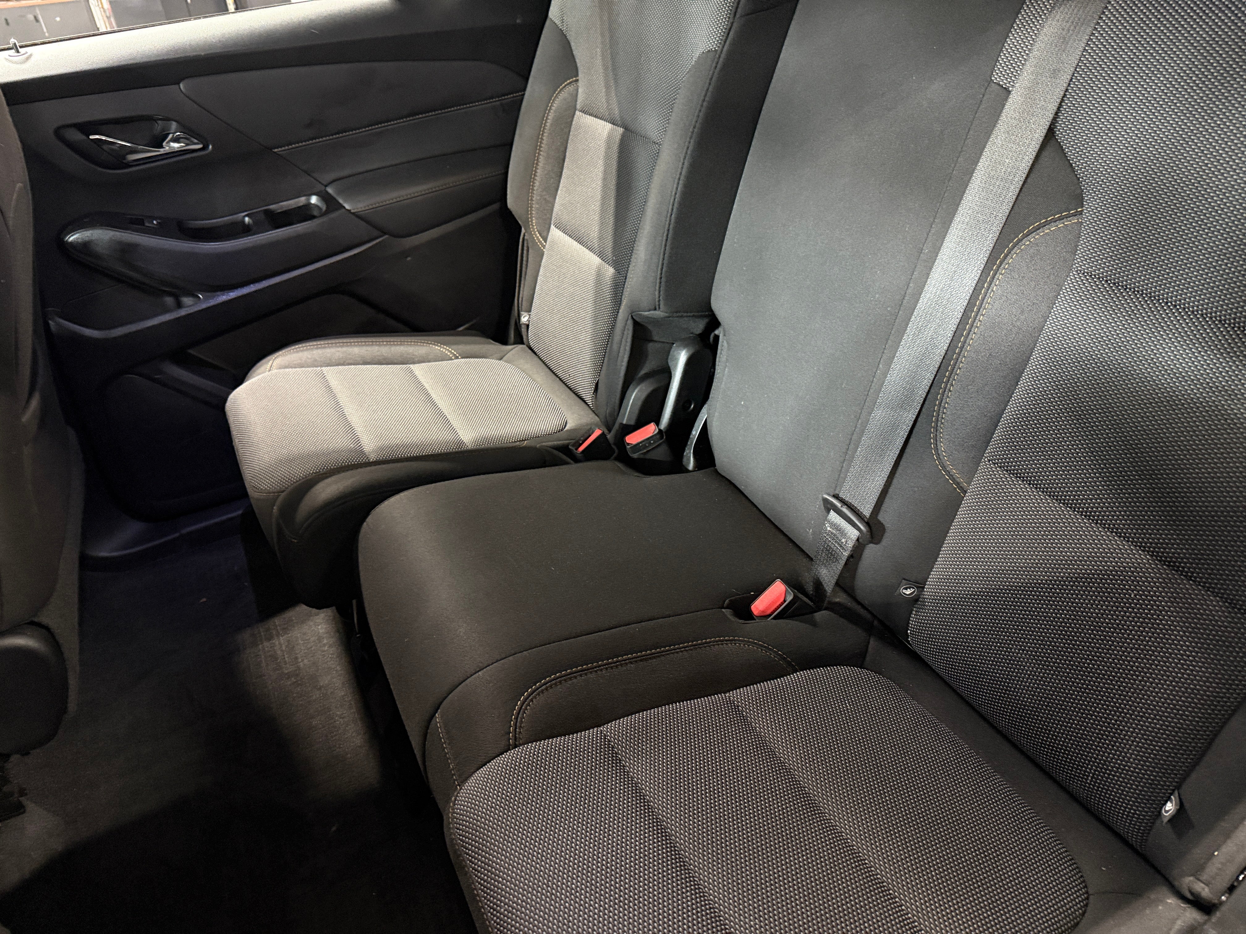 2019 Chevrolet Traverse LS 6