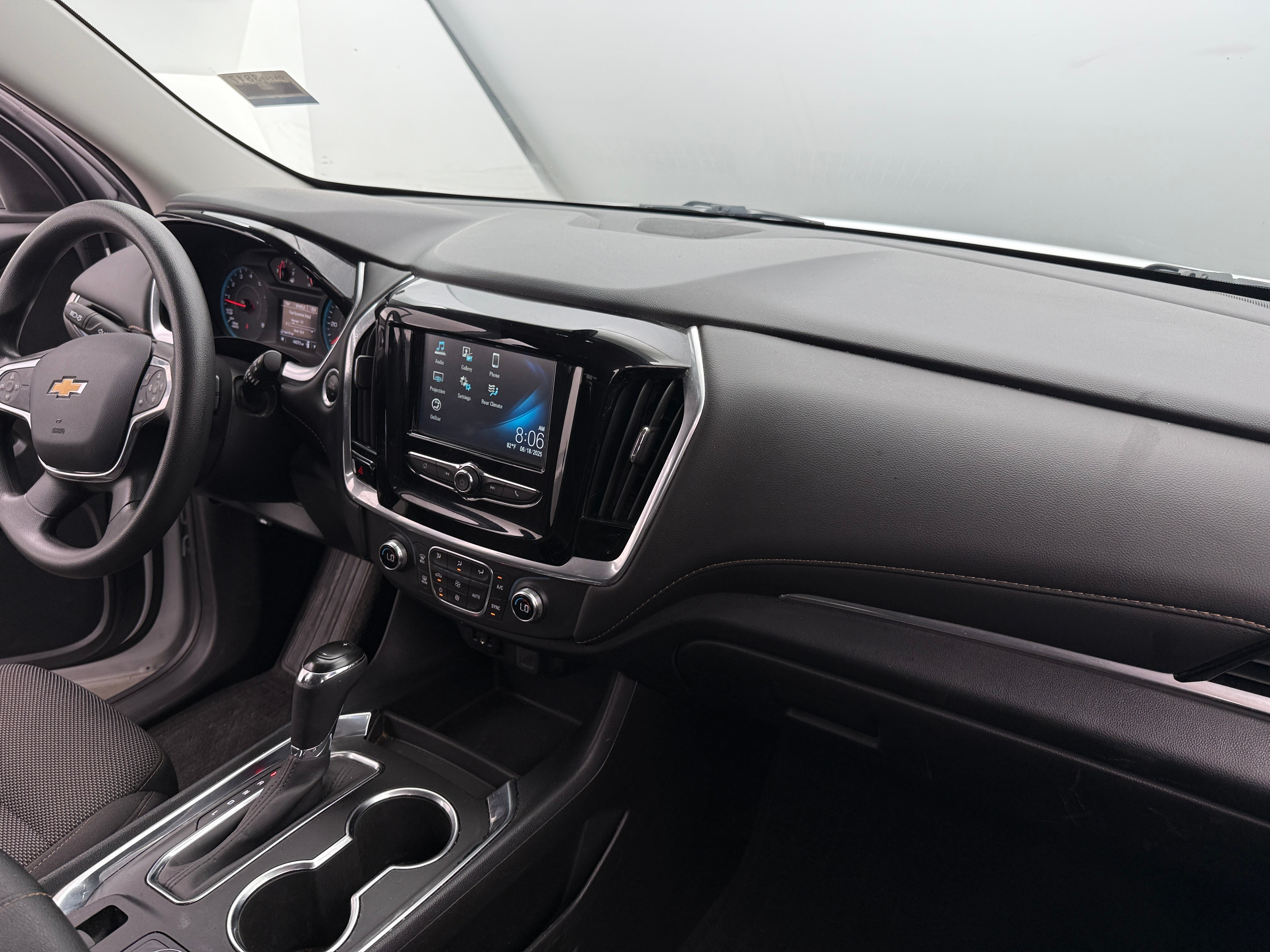 2019 Chevrolet Traverse LS 3