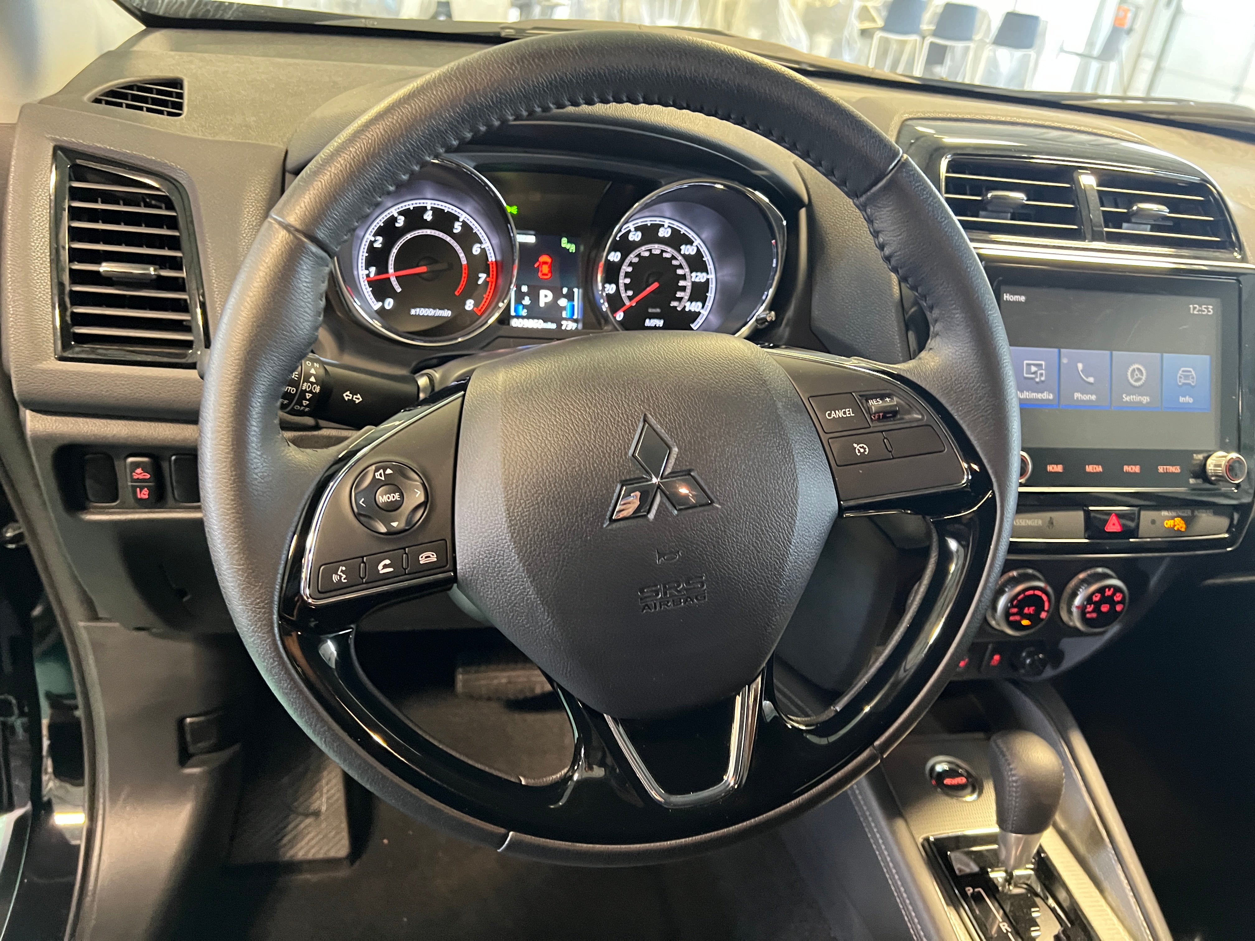 Thumbnail: 2020 Mitsubishi Outlander Sport - 5