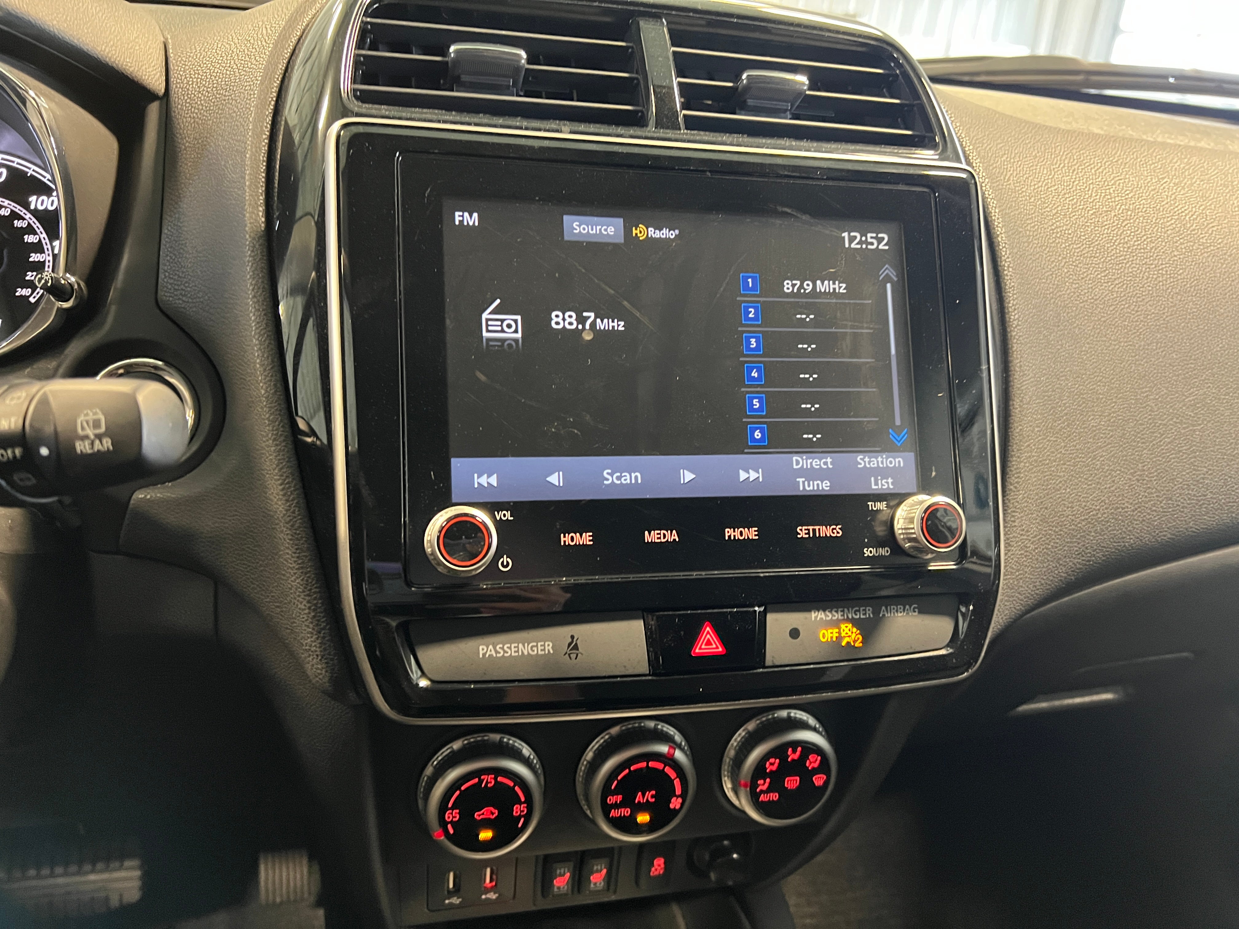 Thumbnail: 2020 Mitsubishi Outlander Sport - 4