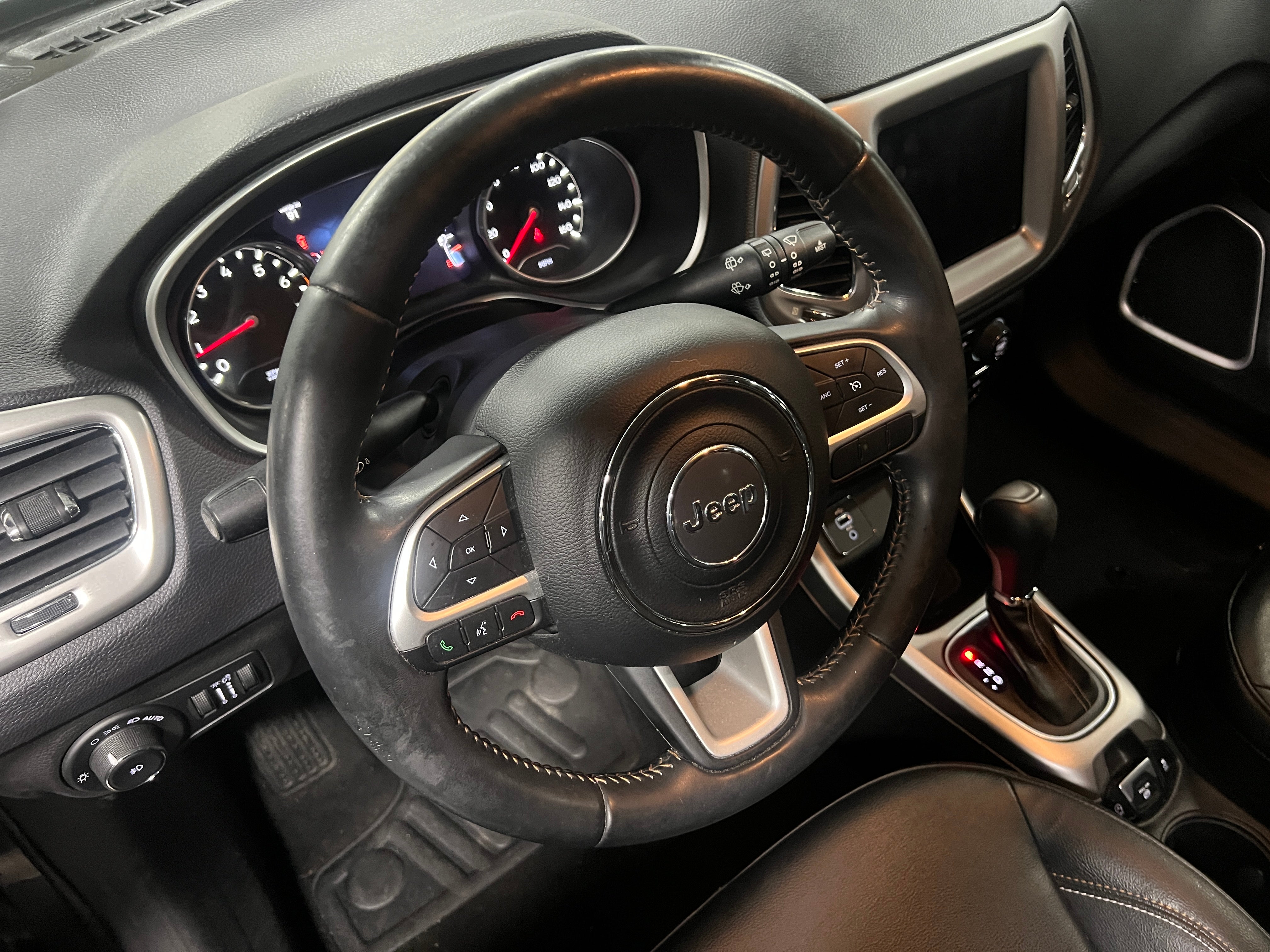 Thumbnail: 2017 Jeep Compass - 5
