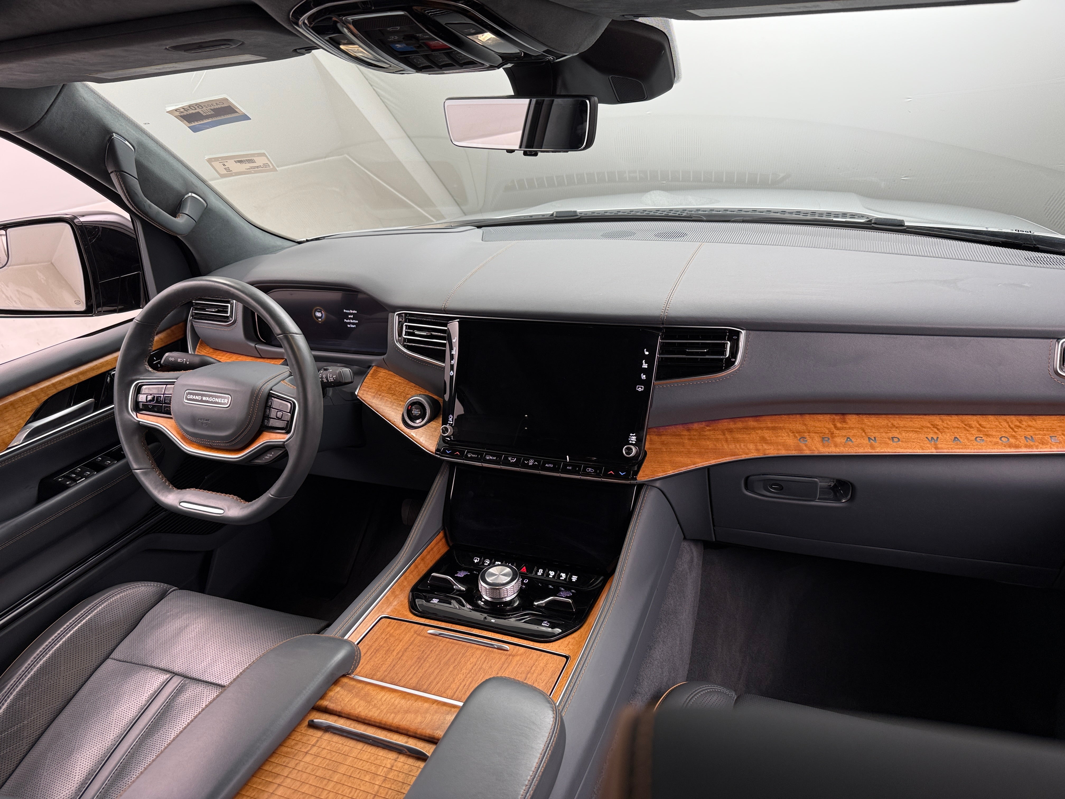 Thumbnail: 2023 Jeep Grand Wagoneer - 2