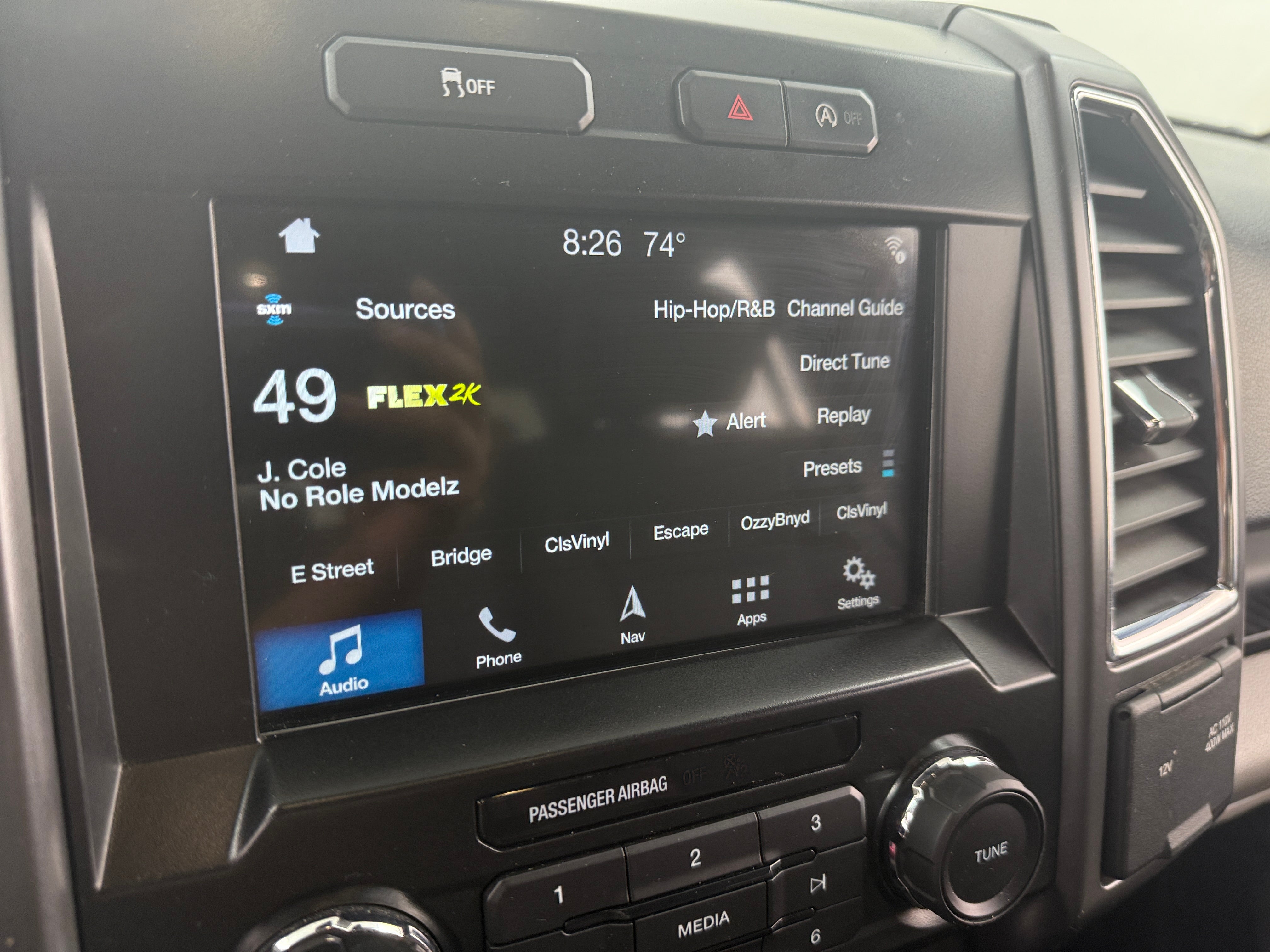 2017 Ford Econoline E-150 4