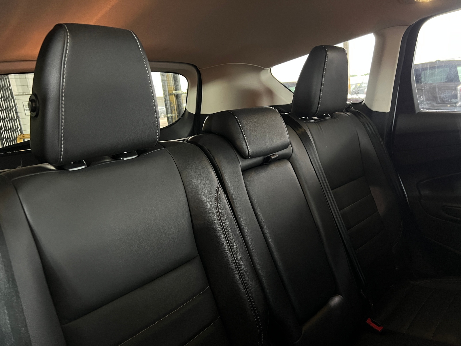 Thumbnail: 2016 Ford Escape - 5