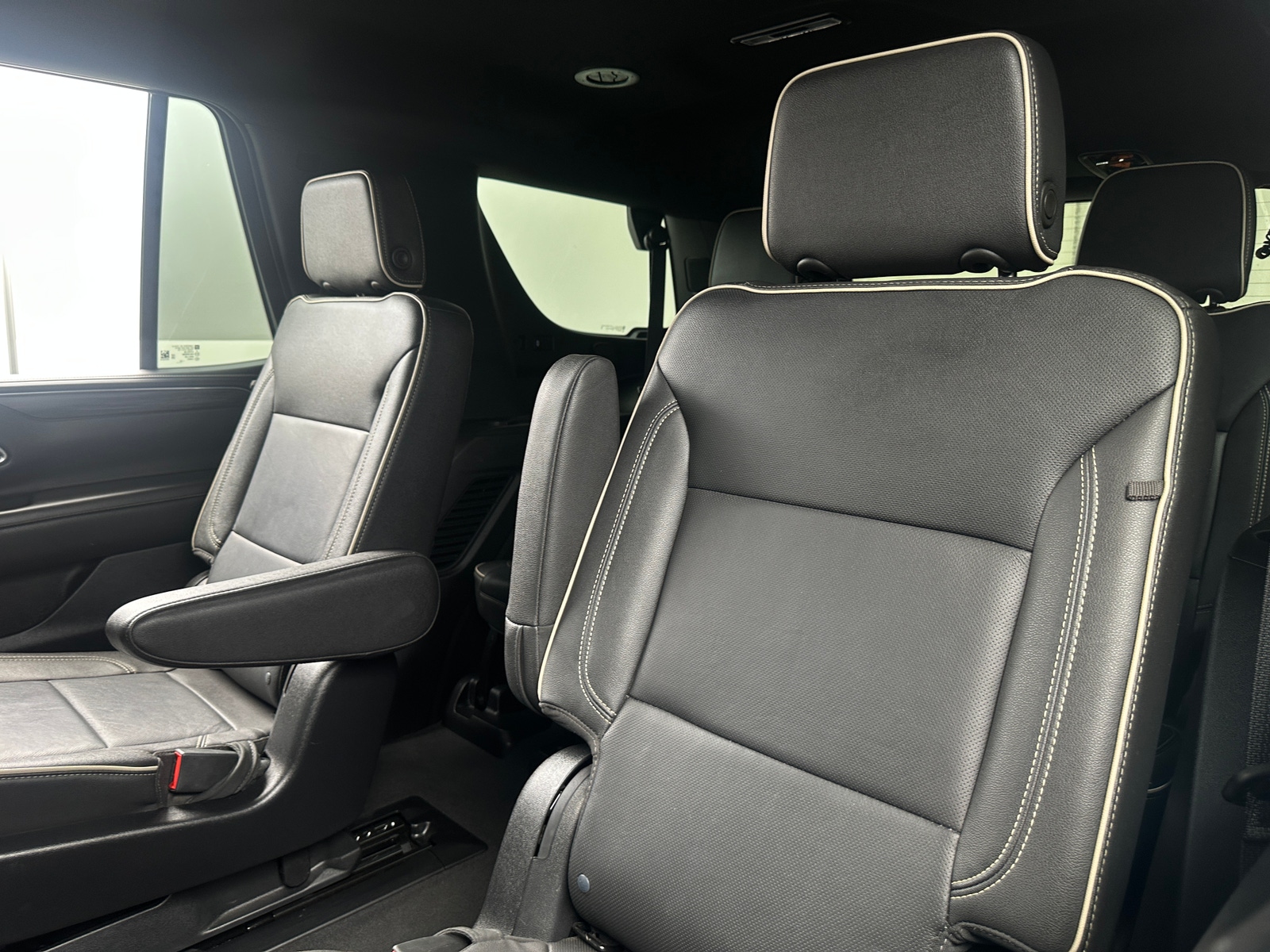 Thumbnail: 2023 GMC Yukon - 5
