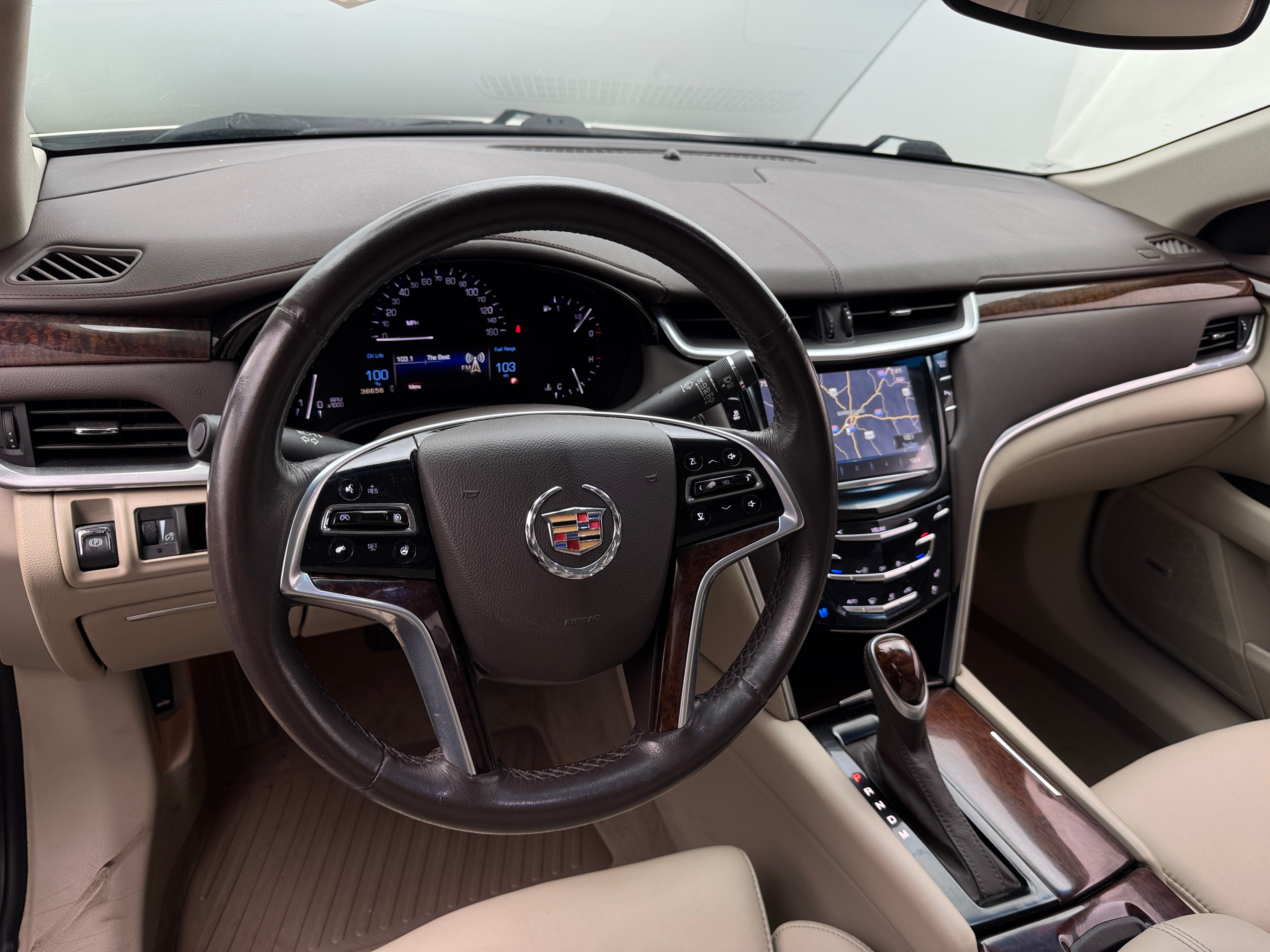 2013 Cadillac XTS Luxury 2