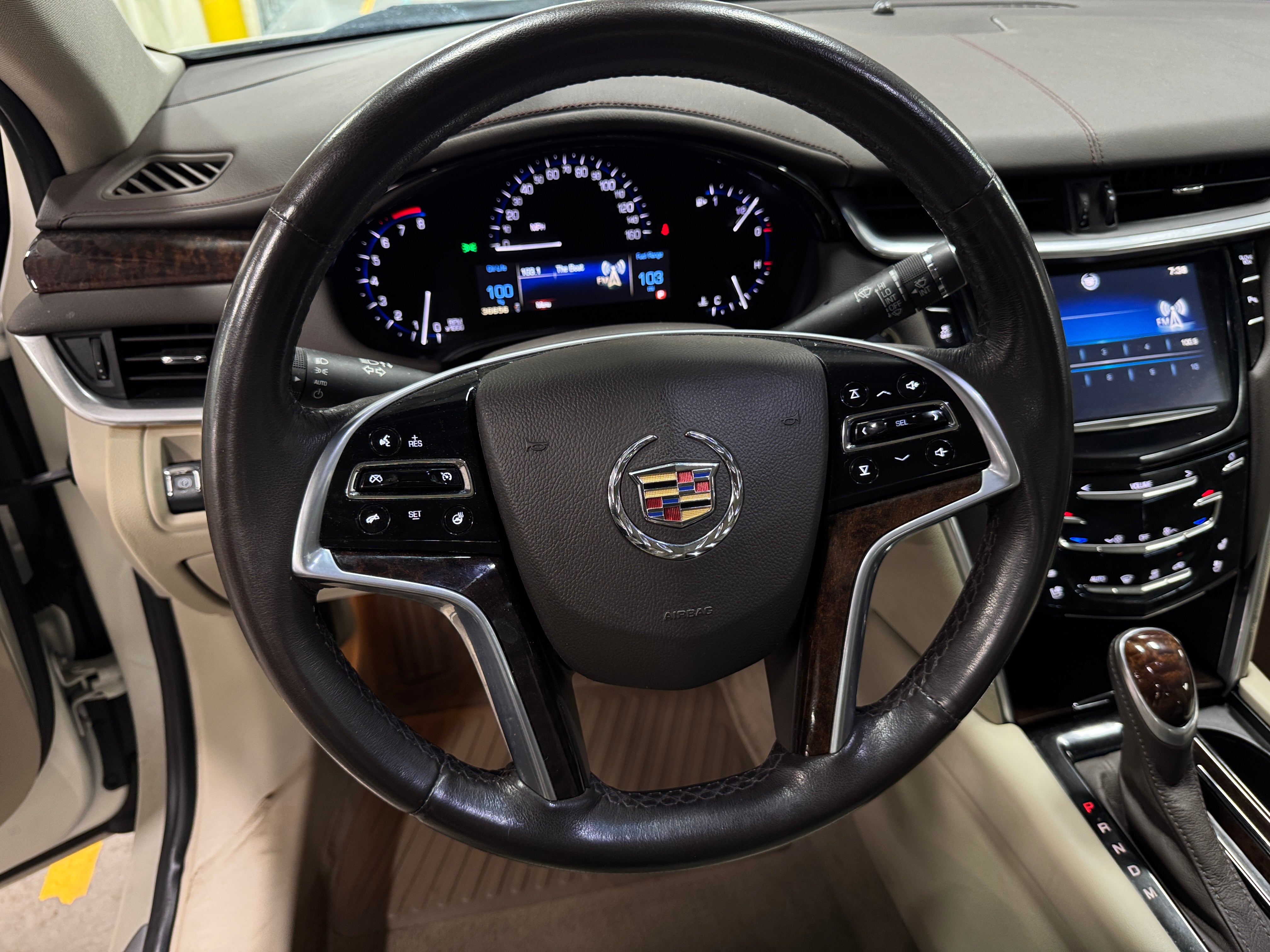 2013 Cadillac XTS Luxury 4