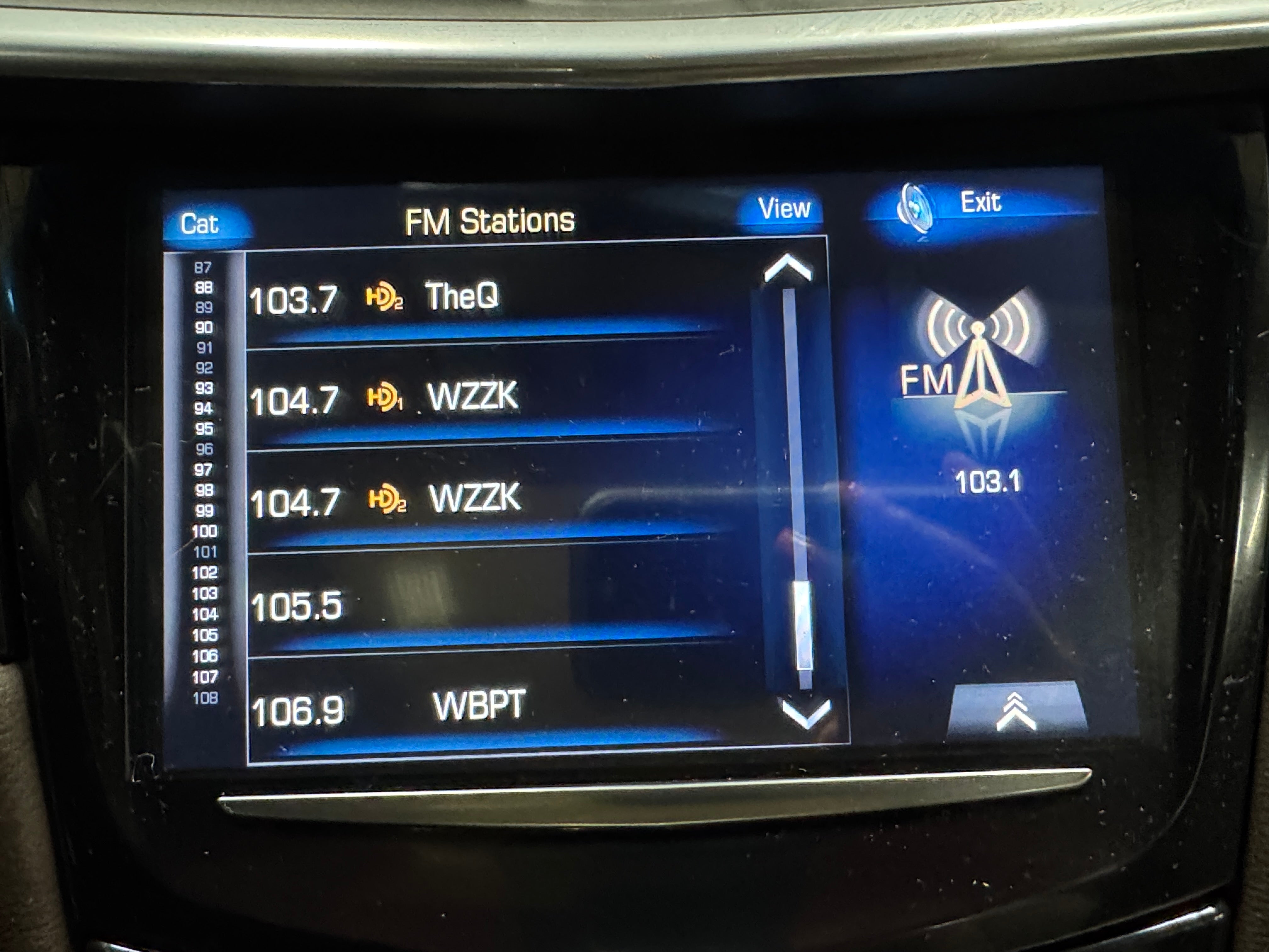 2013 Cadillac XTS Luxury 3