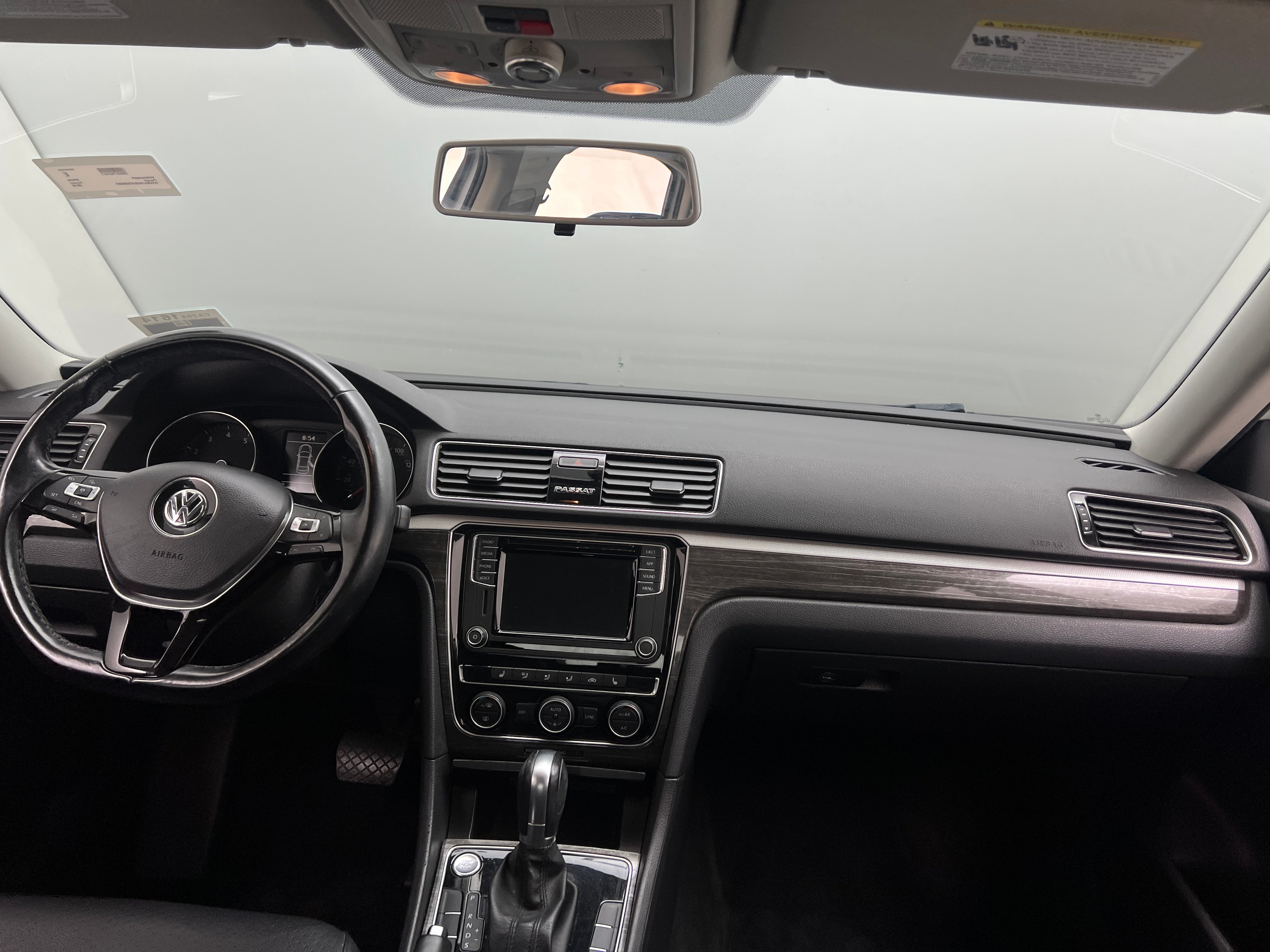 2018 Volkswagen Passat 2.0T 2