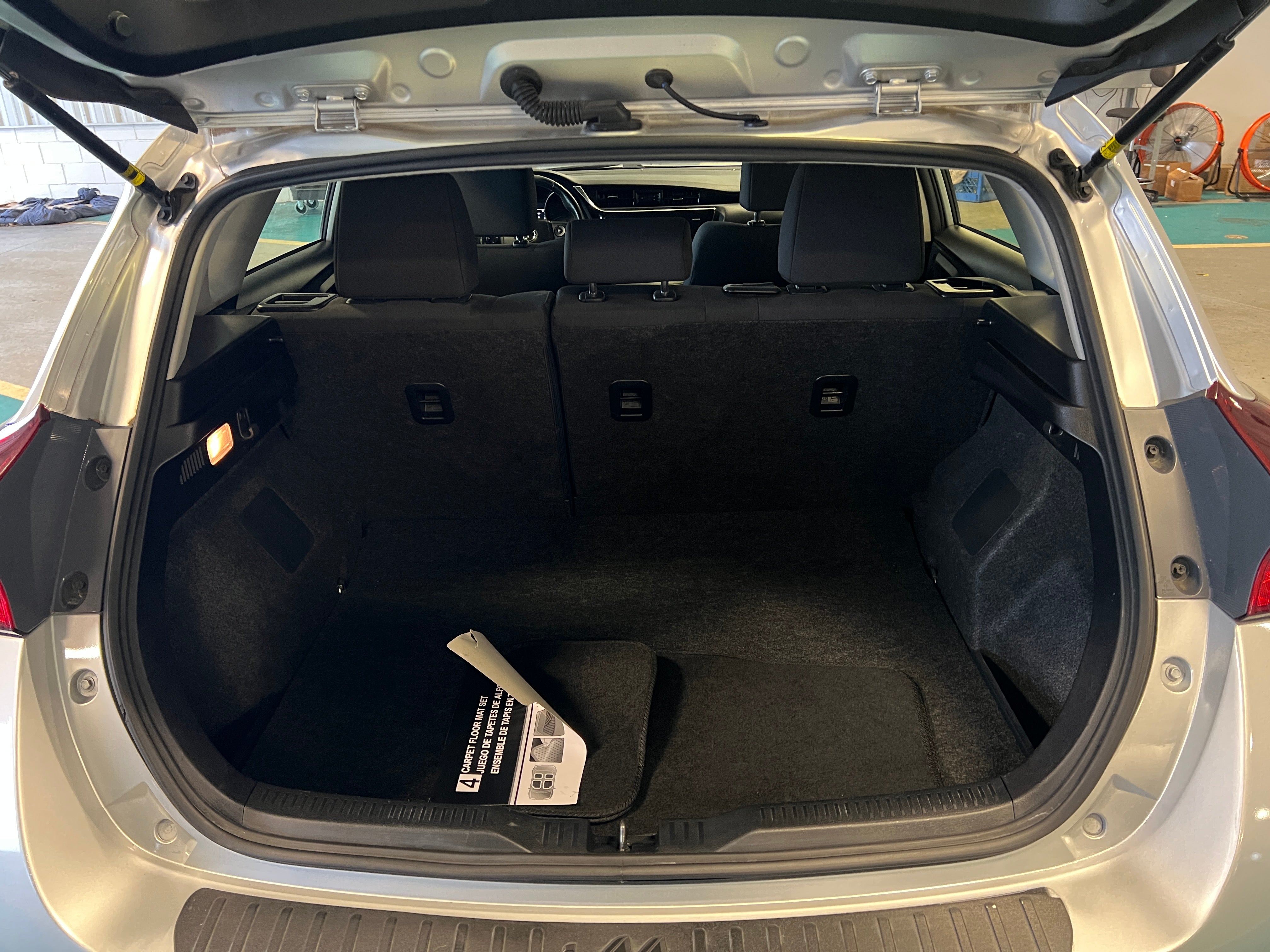 2017 Toyota Corolla iM Base 7