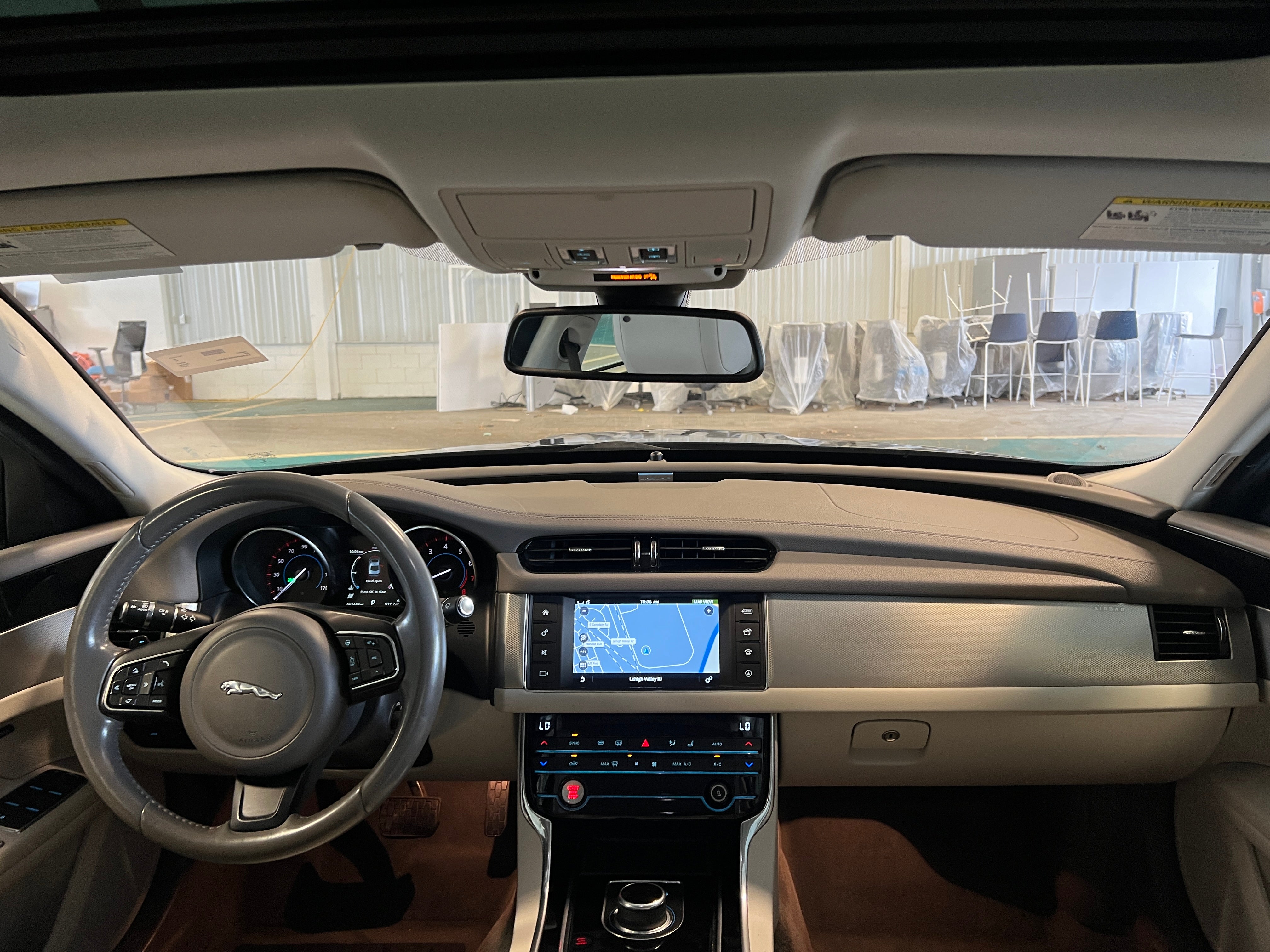 2017 Jaguar XF Premium 2