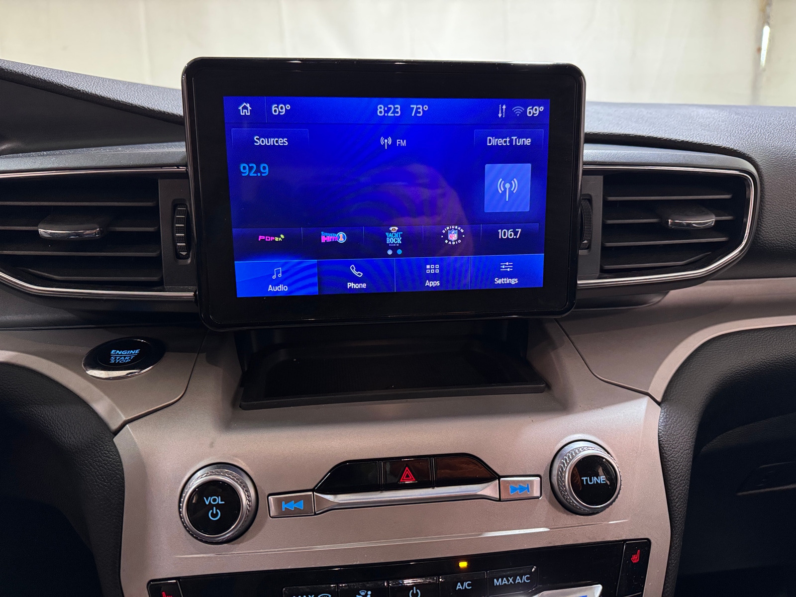 Thumbnail: 2024 Ford Explorer - 4