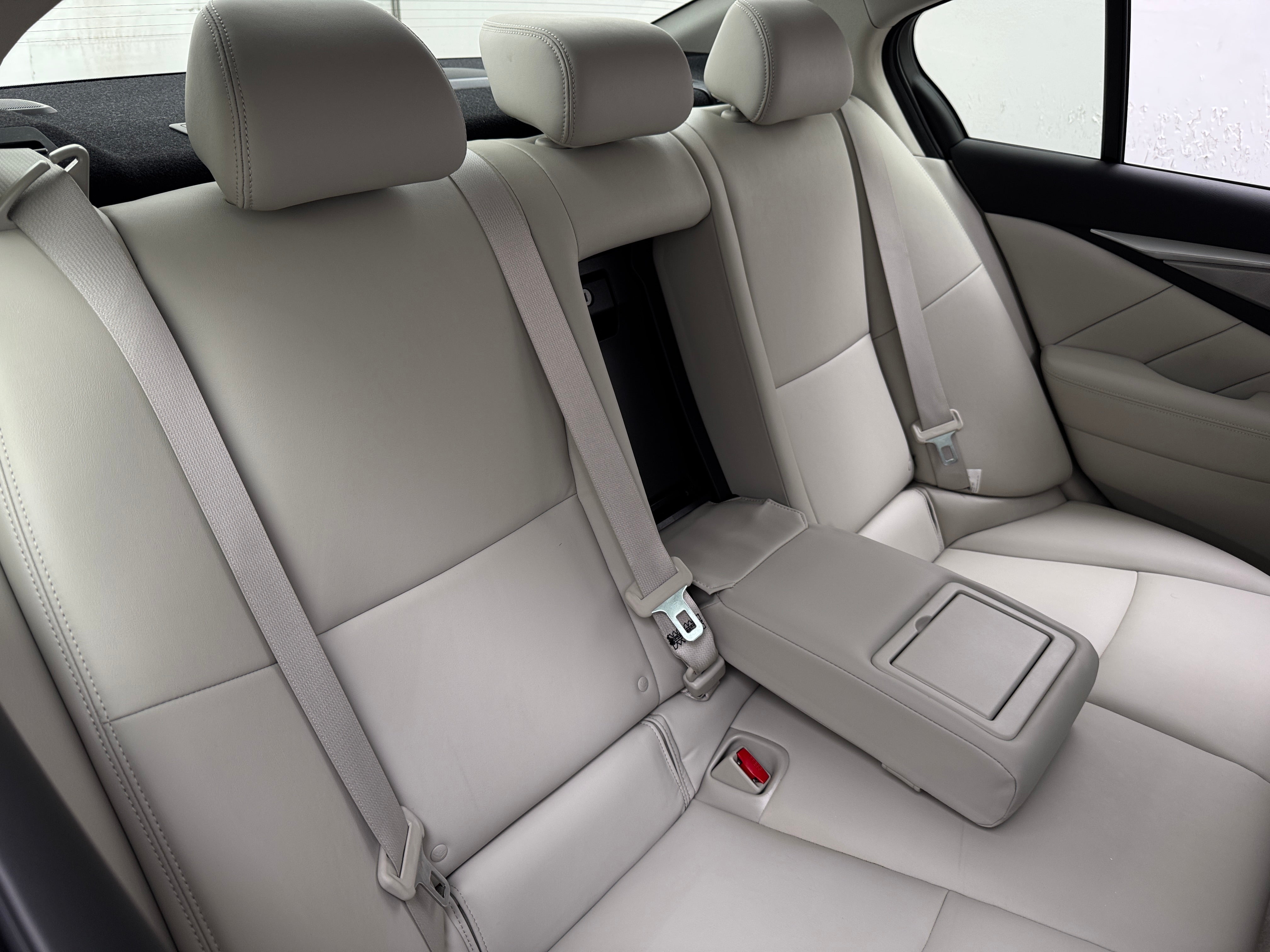 Thumbnail: 2015 INFINITI Q50 - 6