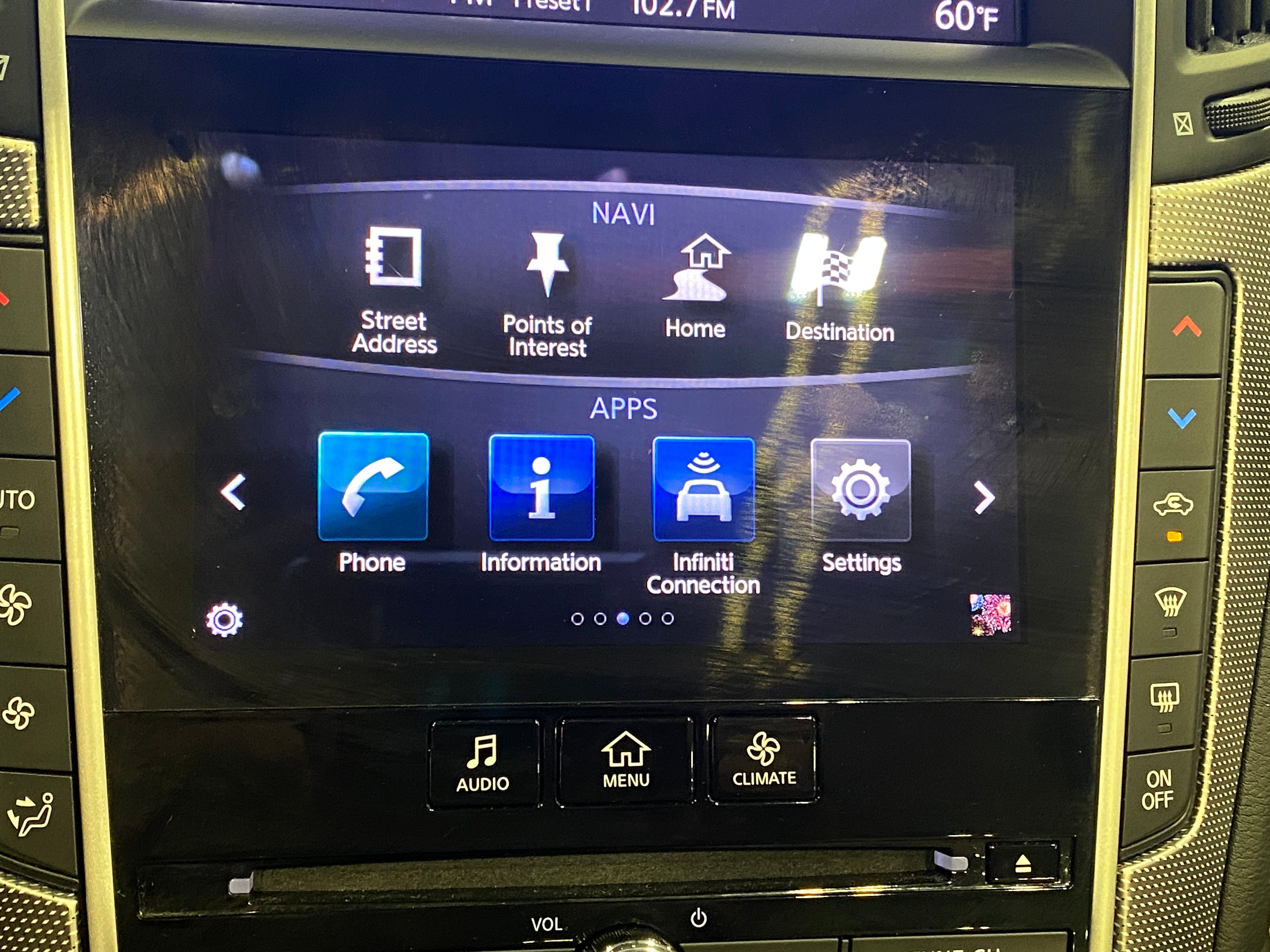 Thumbnail: 2015 INFINITI Q50 - 4