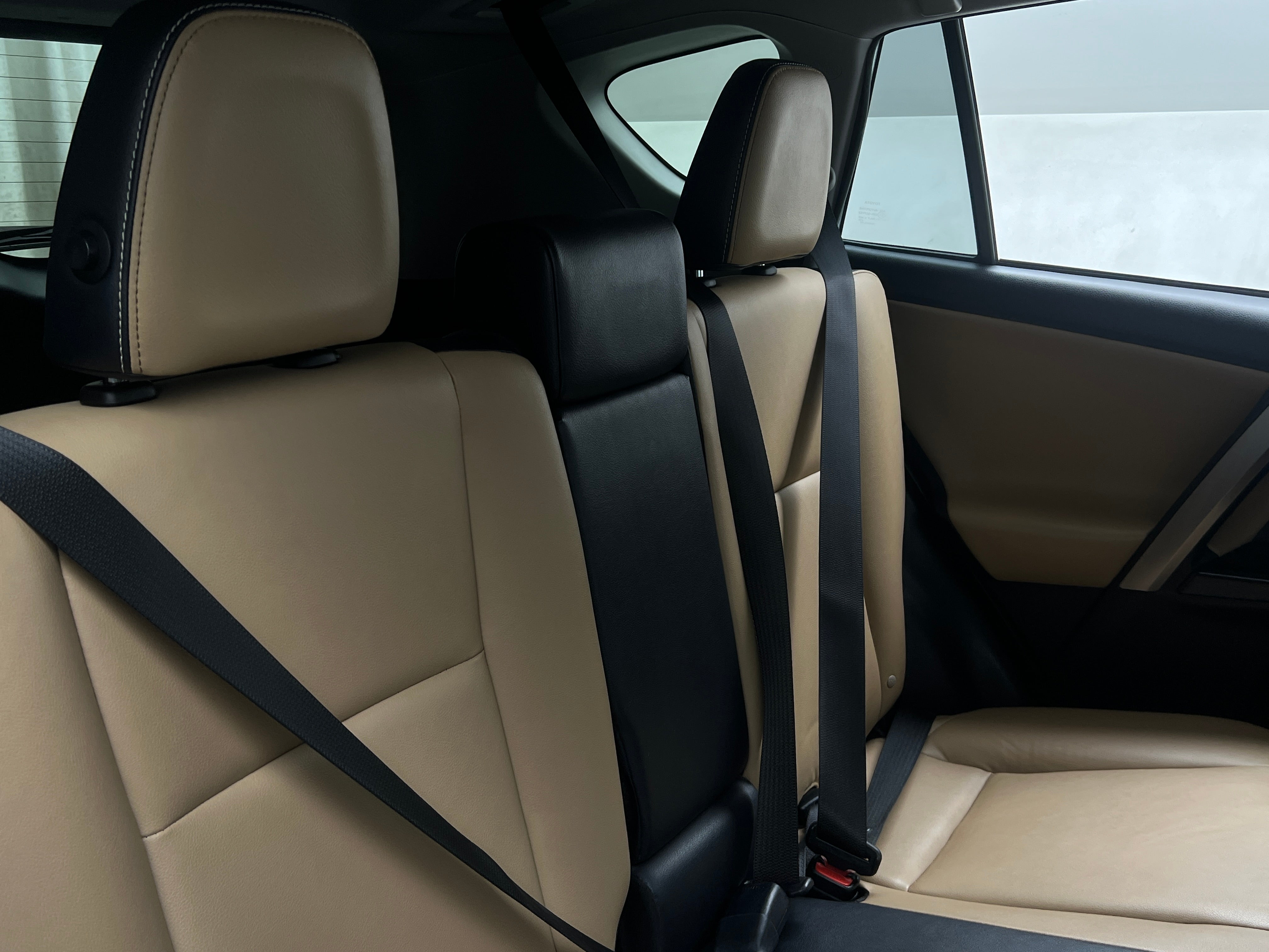 2018 Toyota RAV4 Limited 5