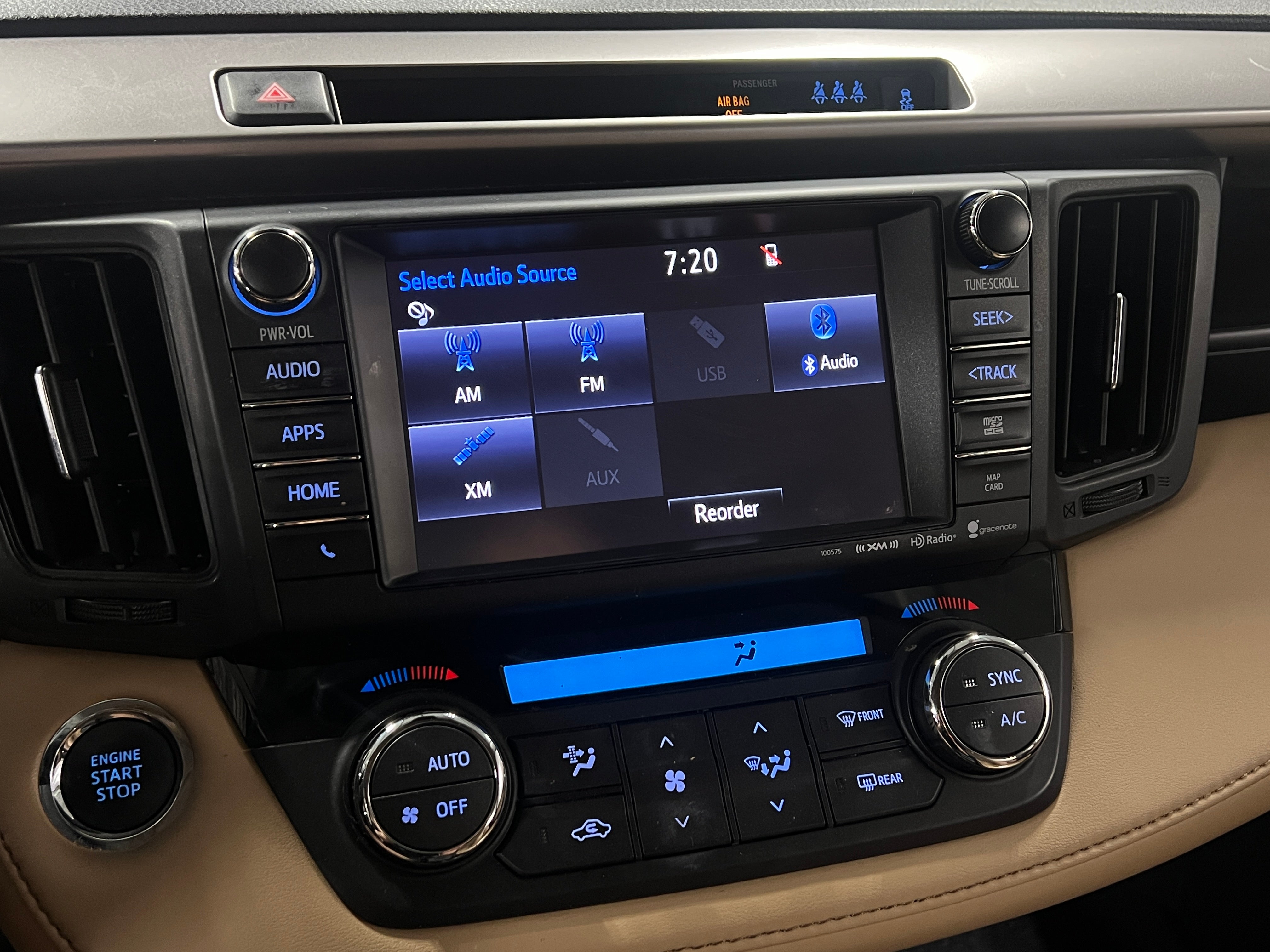 2018 Toyota RAV4 Limited 3