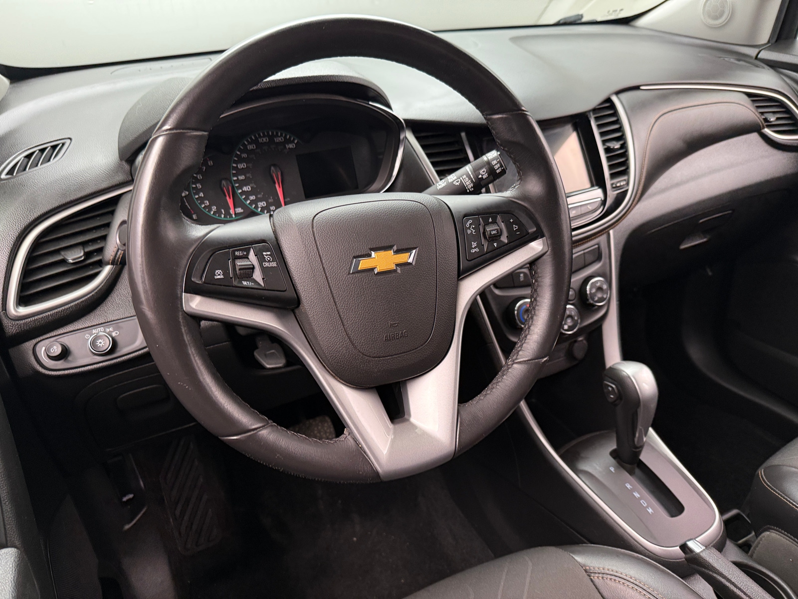 Thumbnail: 2018 Chevrolet Trax - 5
