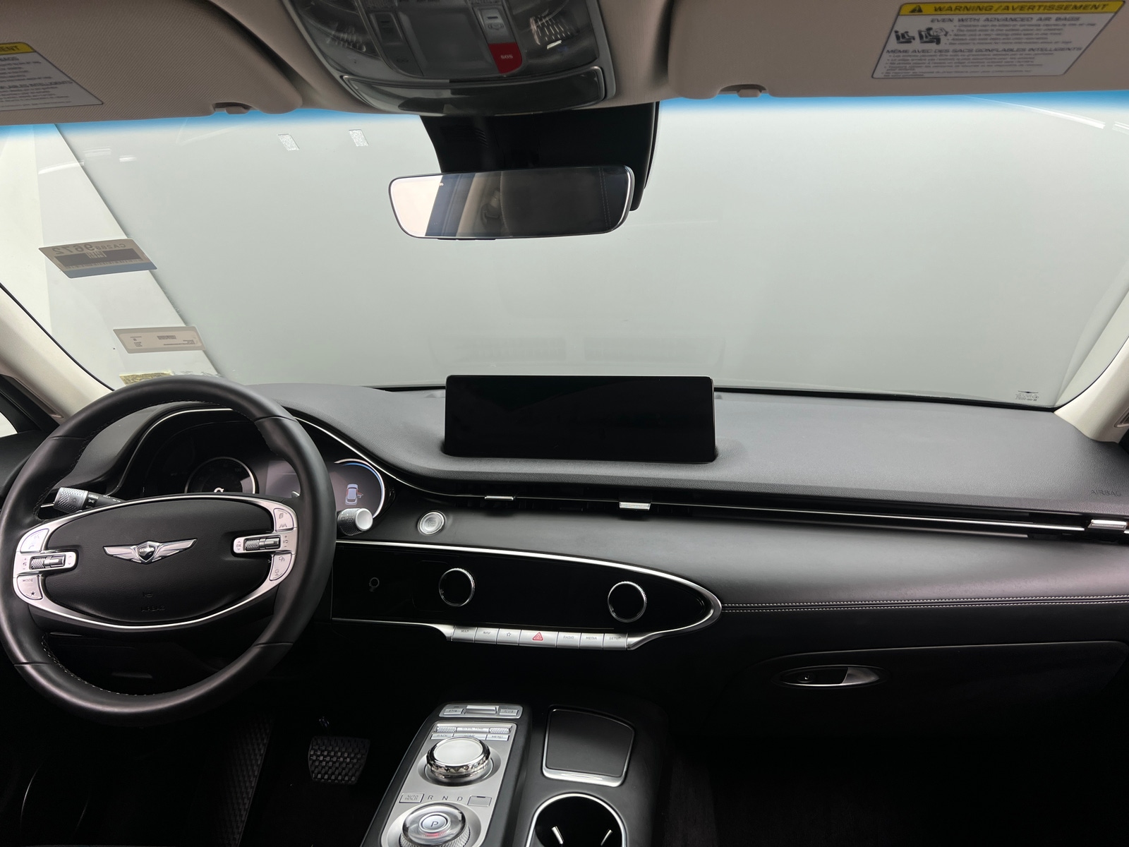 Thumbnail: 2022 Genesis GV70 - 2
