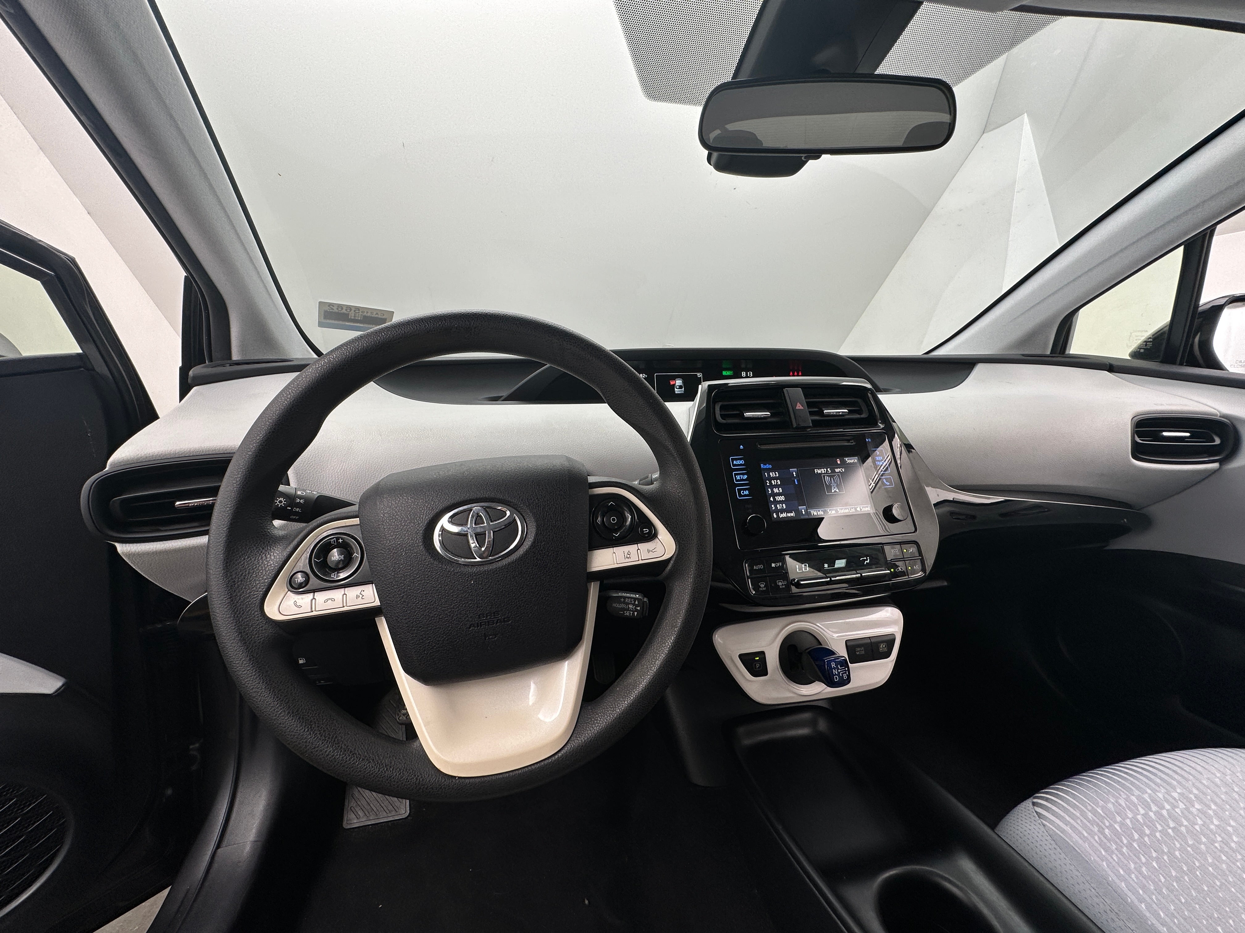 2017 Toyota Prius Two 3