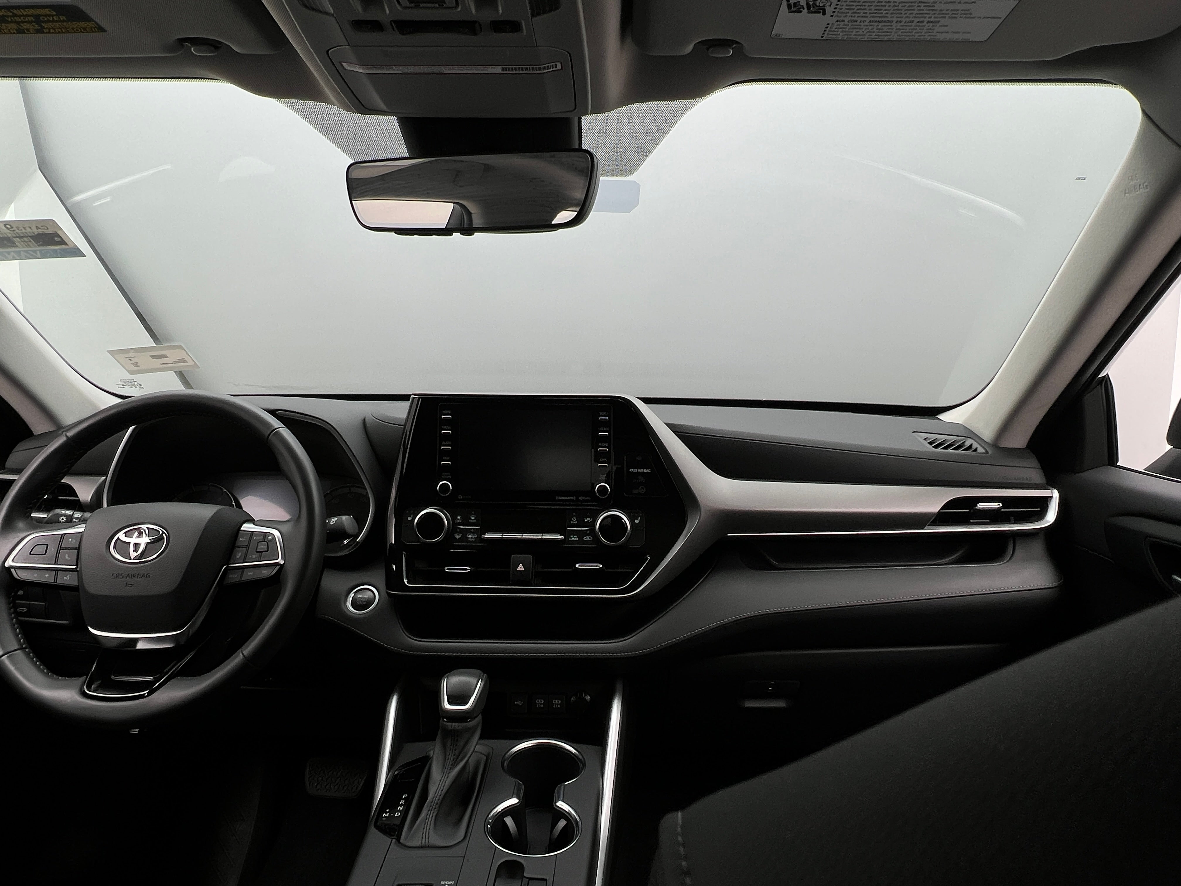 2021 Toyota Highlander XLE 3