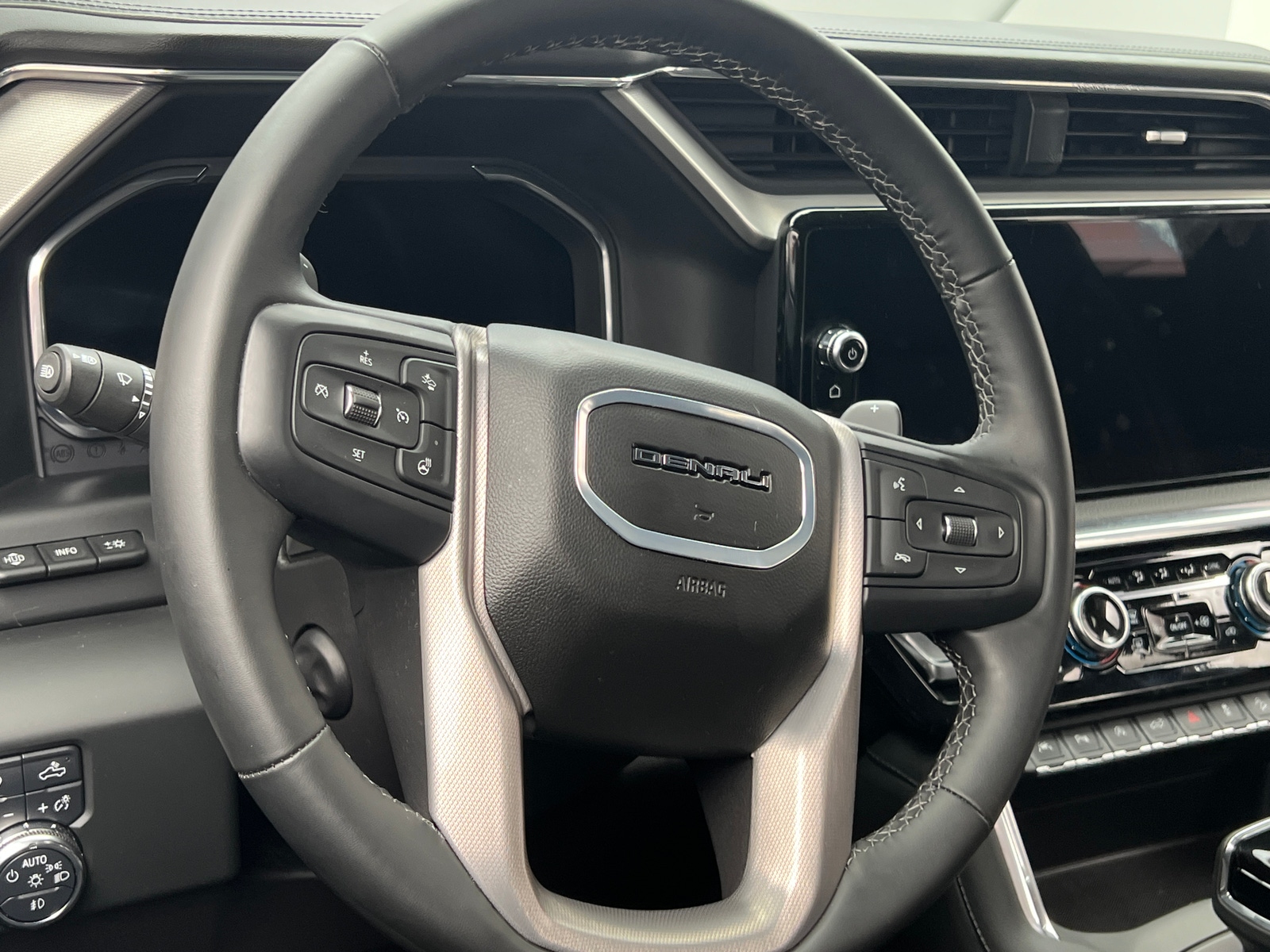 Thumbnail: 2024 GMC Sierra 1500 - 4