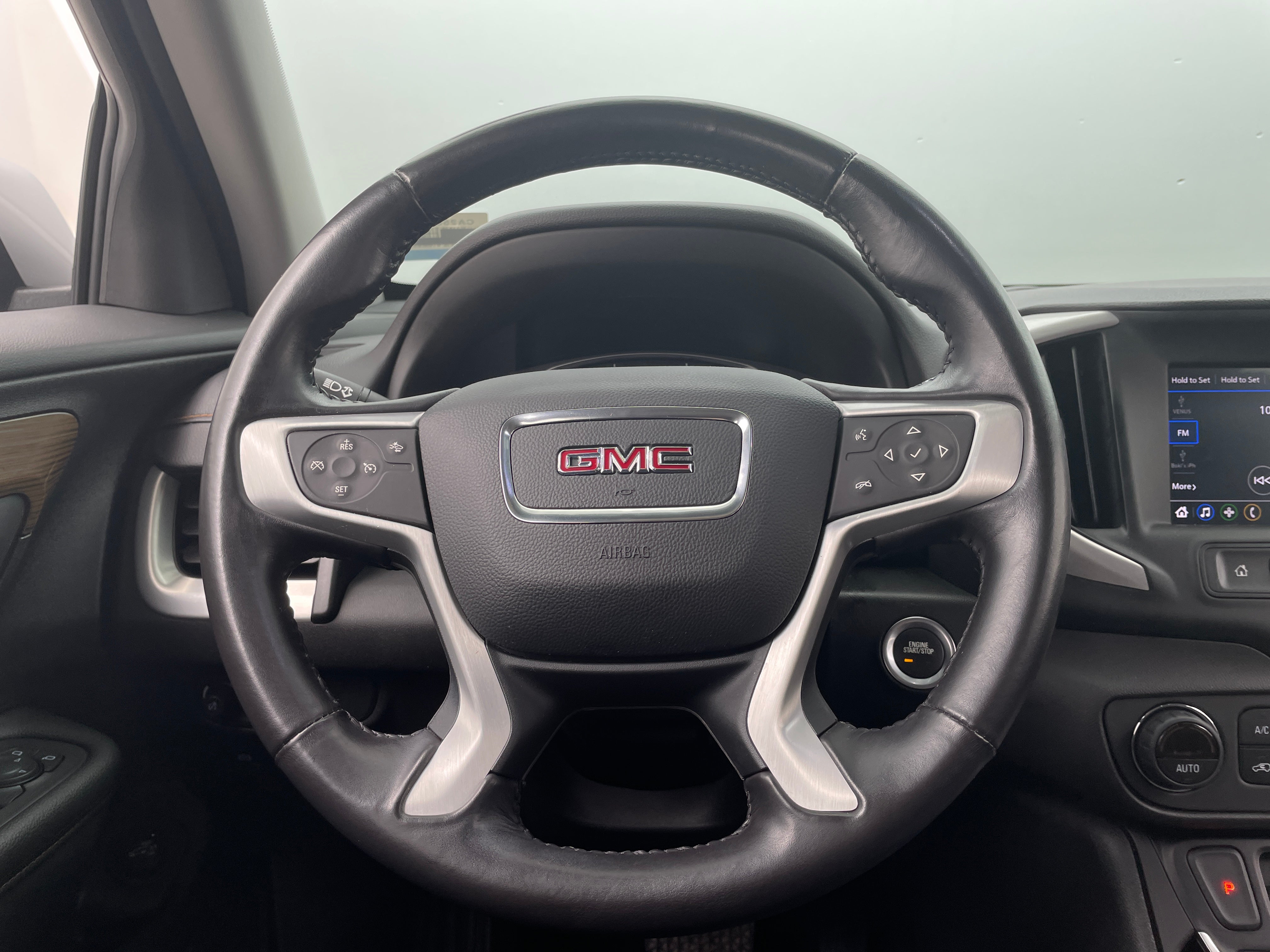 2020 GMC Terrain SLE 5