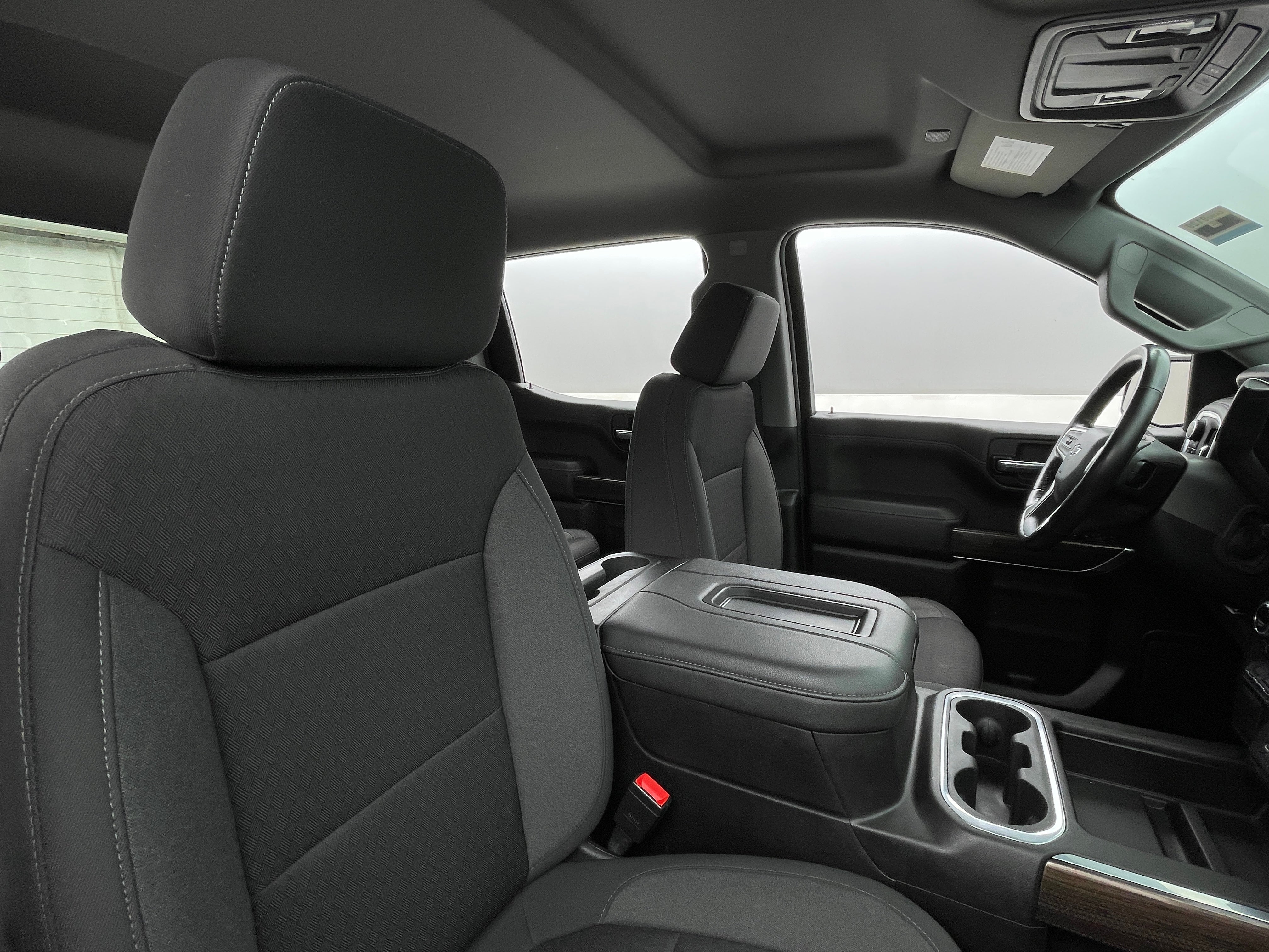 2022 Chevrolet Silverado 1500 Limited LT Trail Boss 2