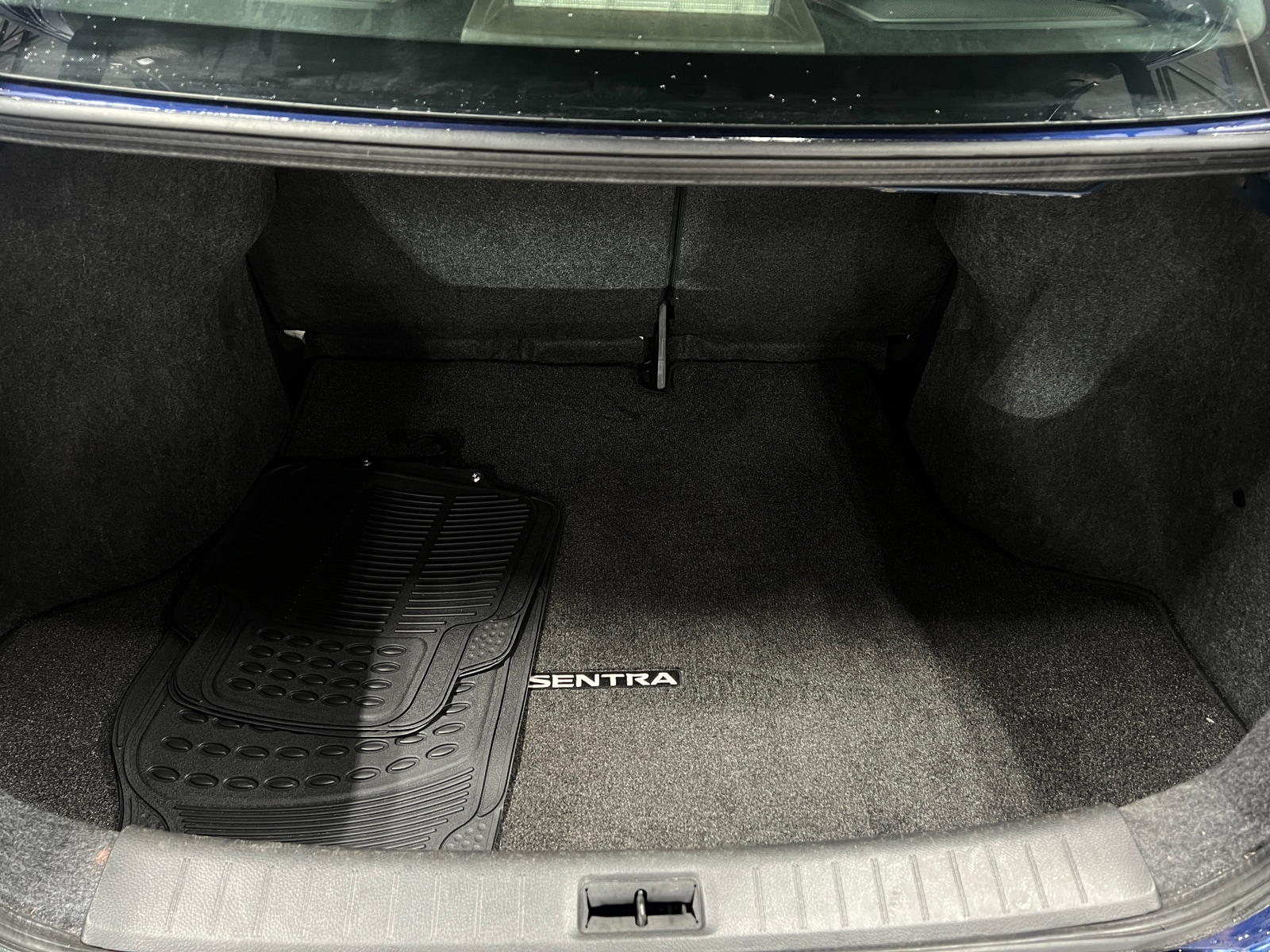 Thumbnail: 2019 Nissan Sentra - 7