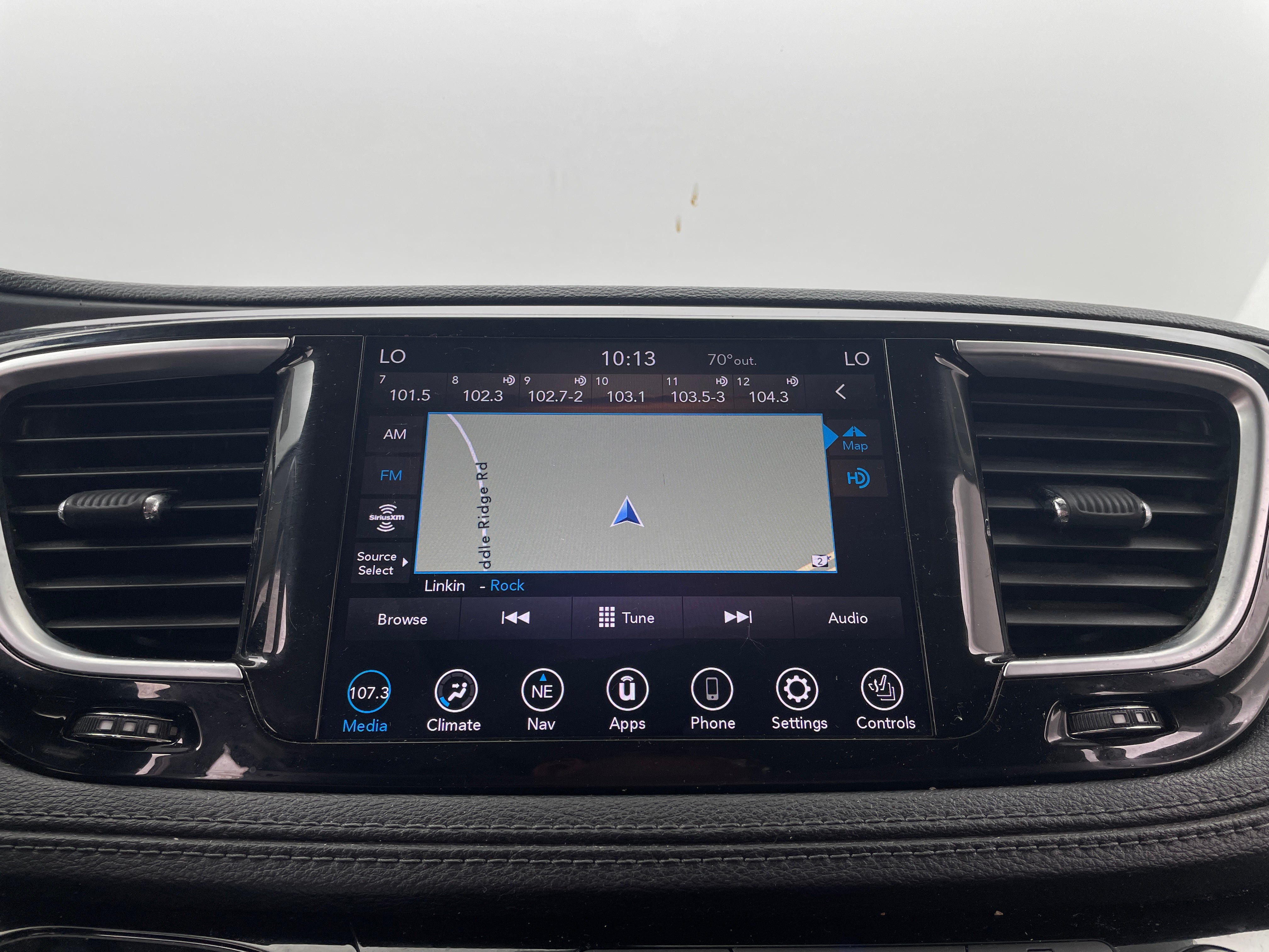 2020 Chrysler Pacifica Limited 3
