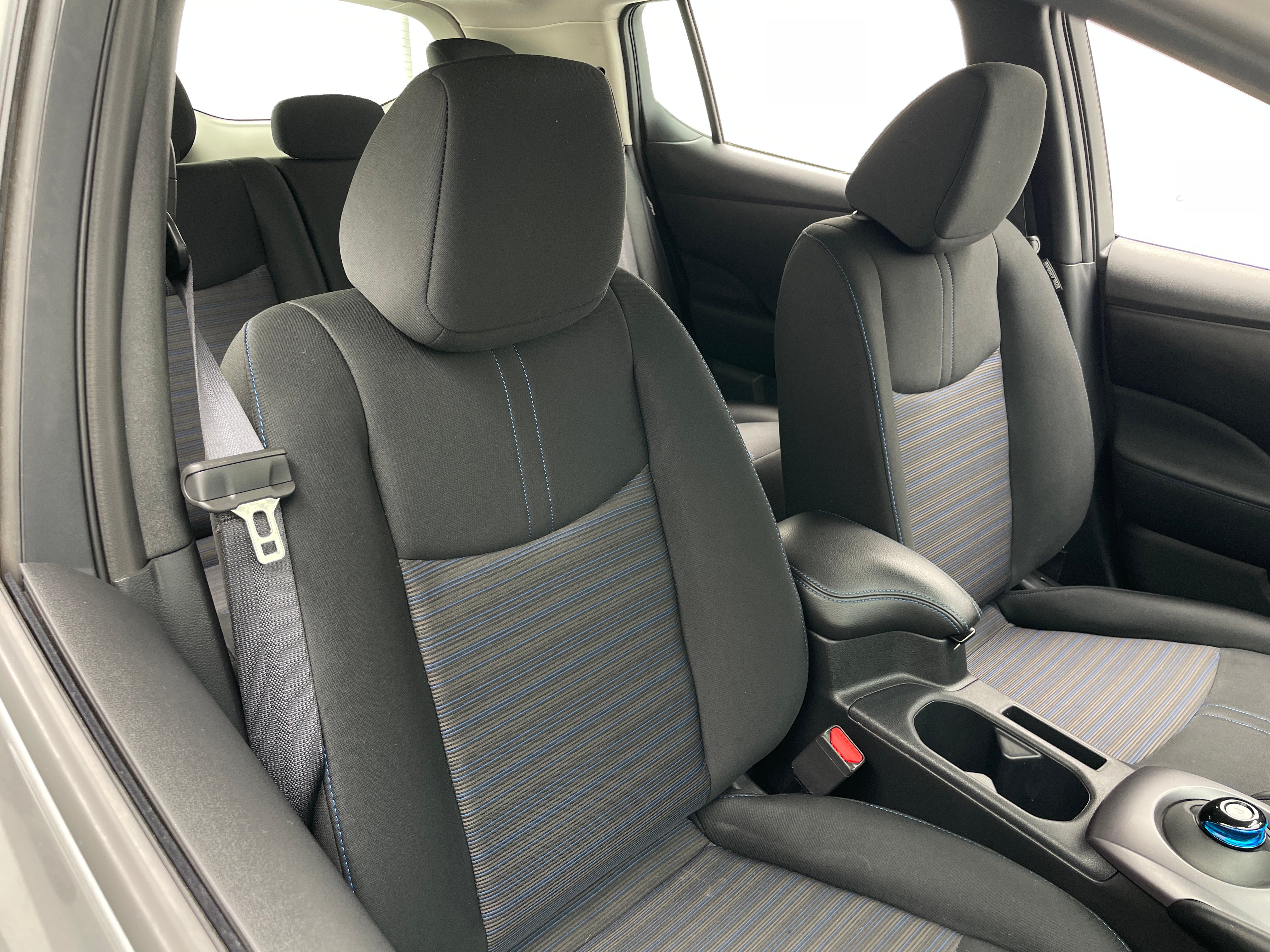 Thumbnail: 2025 Nissan Leaf - 2