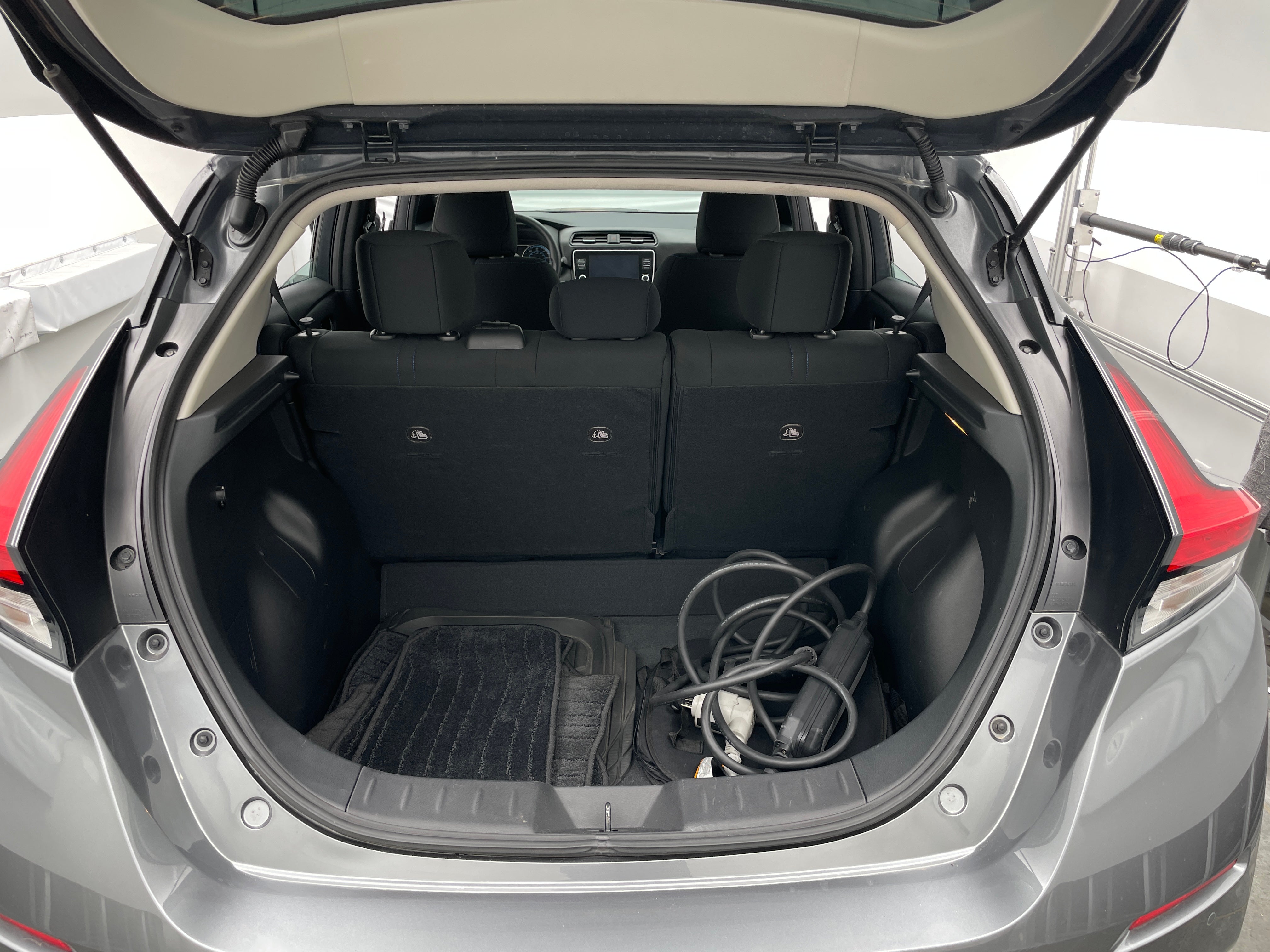 Thumbnail: 2025 Nissan Leaf - 7