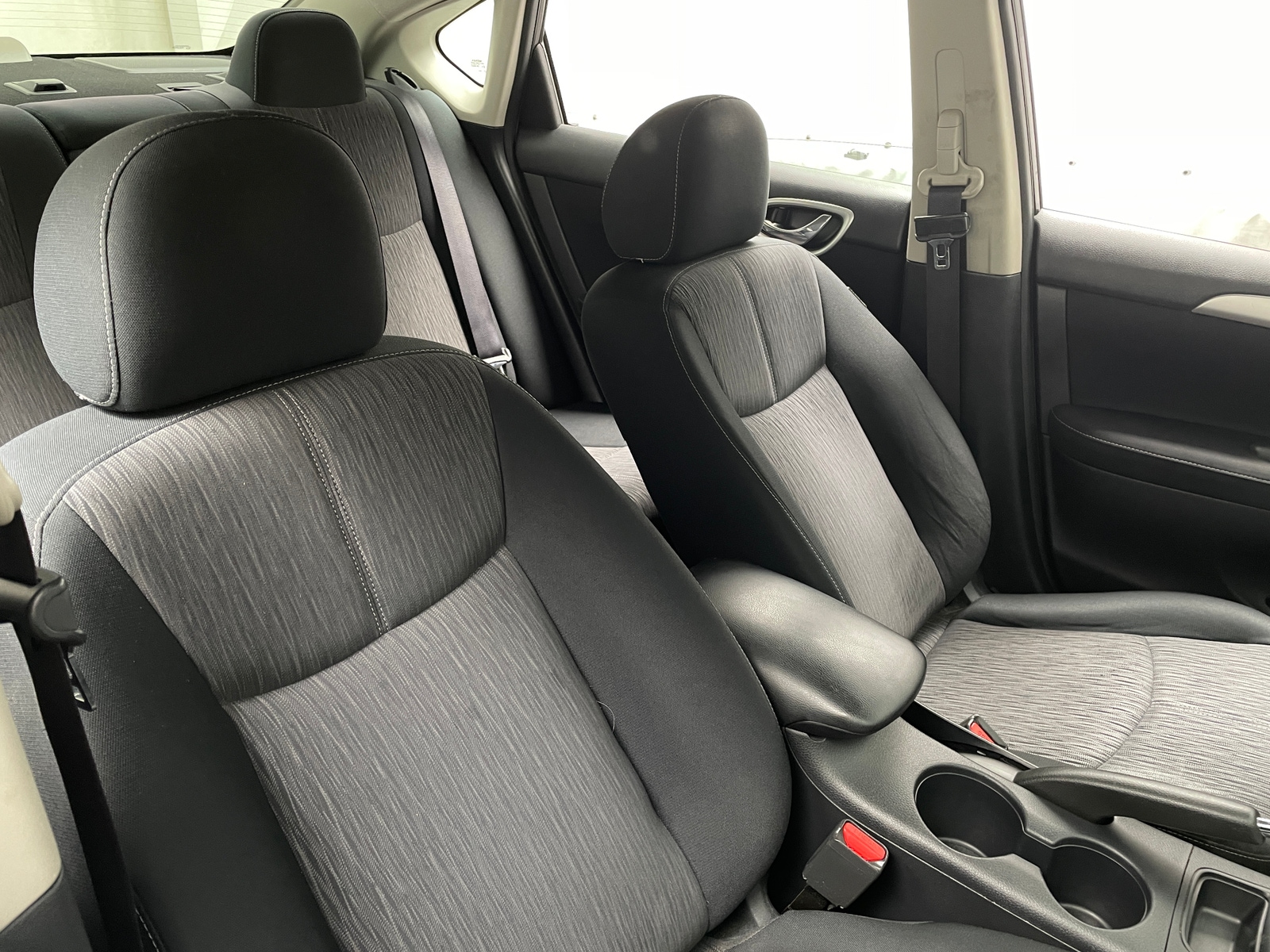 Thumbnail: 2014 Nissan Sentra - 2