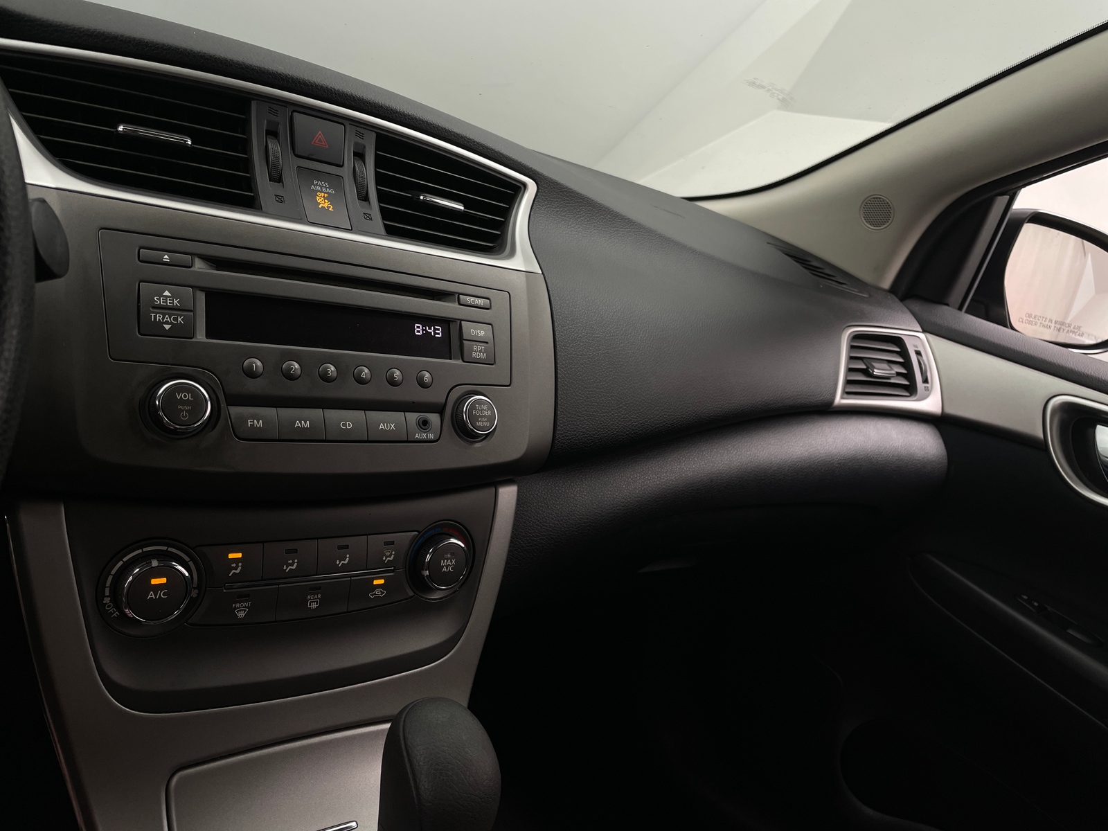 Thumbnail: 2014 Nissan Sentra - 4
