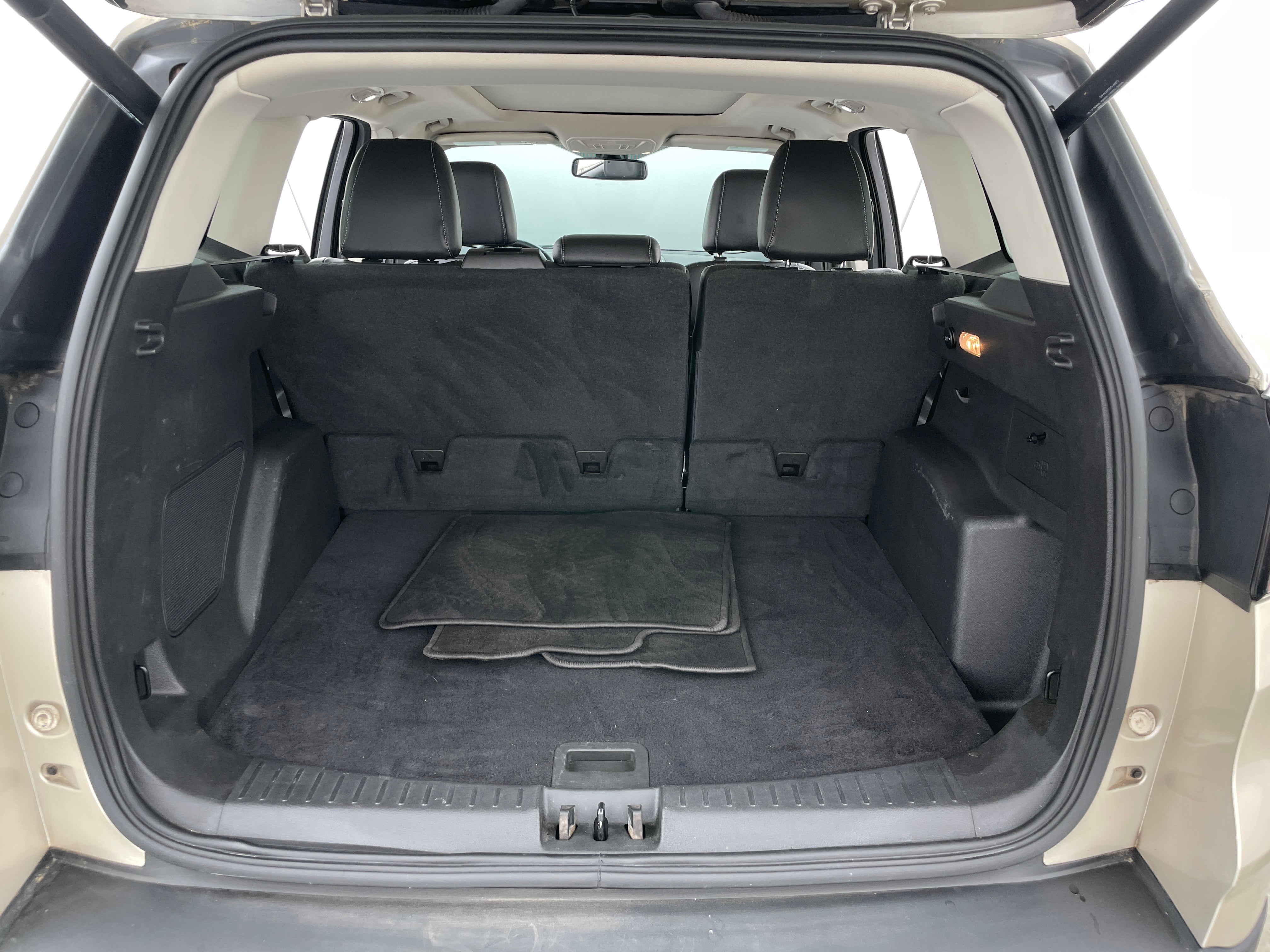2017 Ford Escape Titanium 6