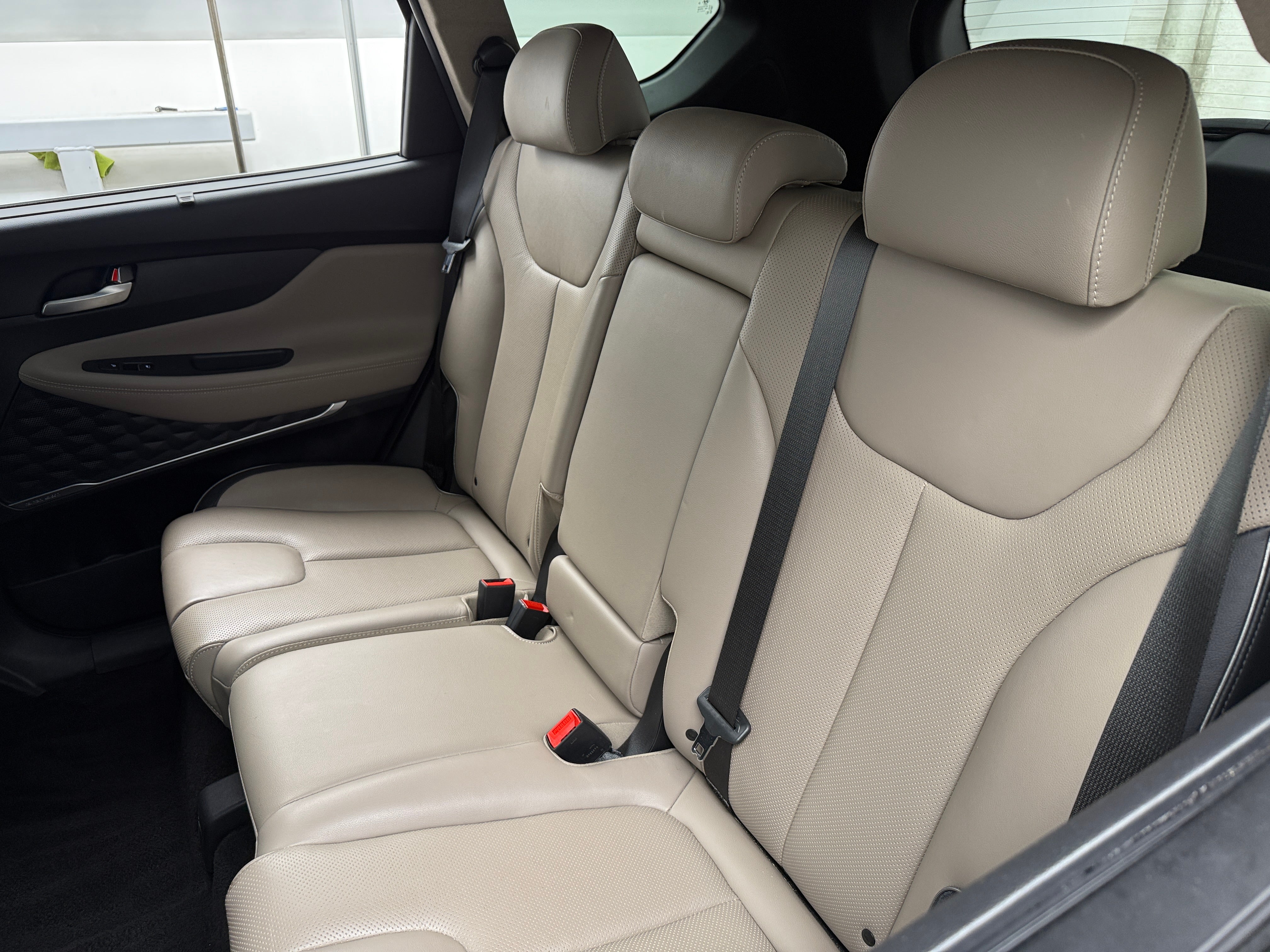 2023 Hyundai Santa Fe Limited 5