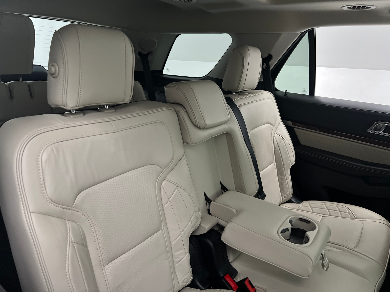 Thumbnail: 2018 Ford Explorer - 5