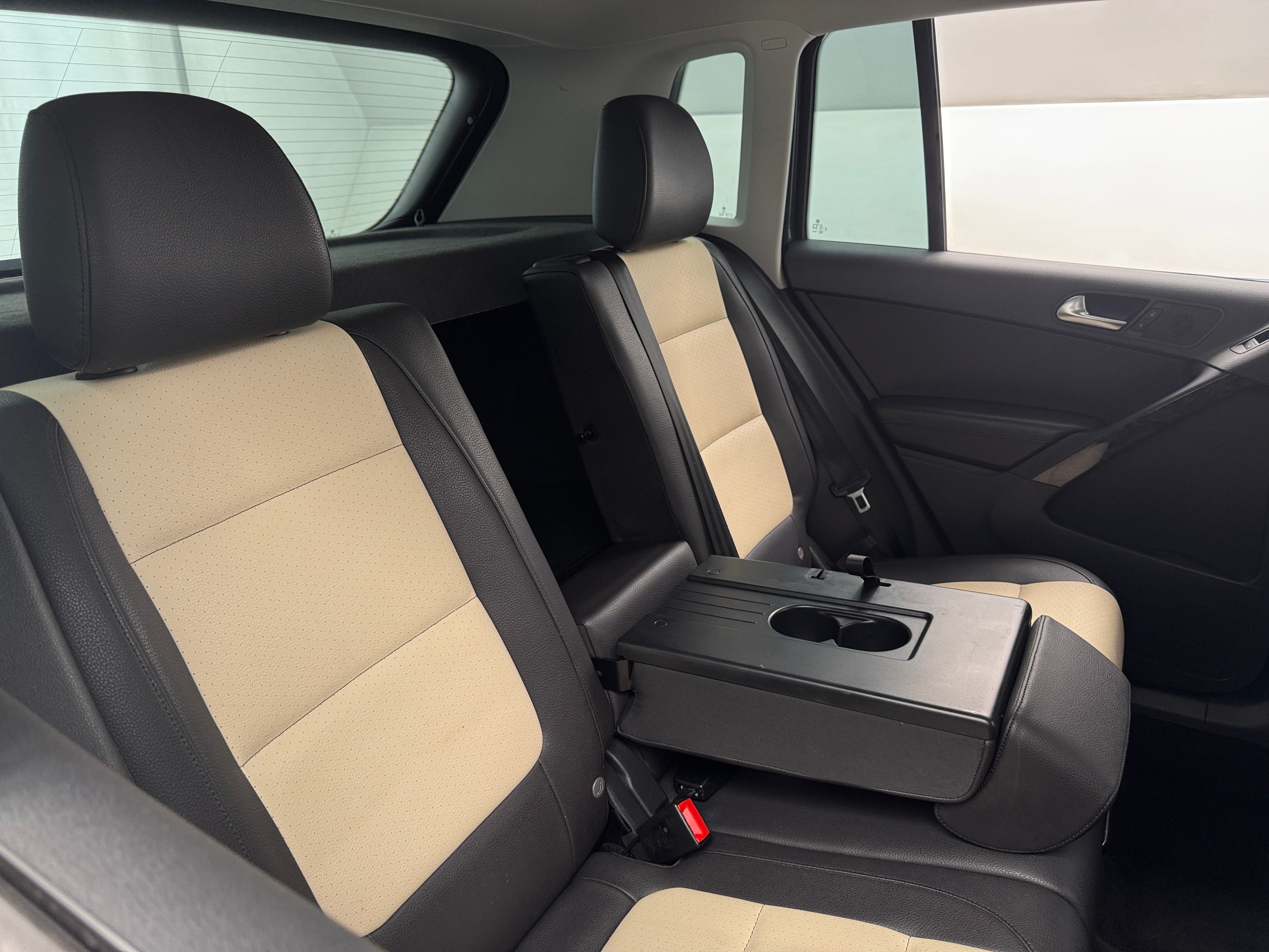 2016 Volkswagen Tiguan 2.0T 6