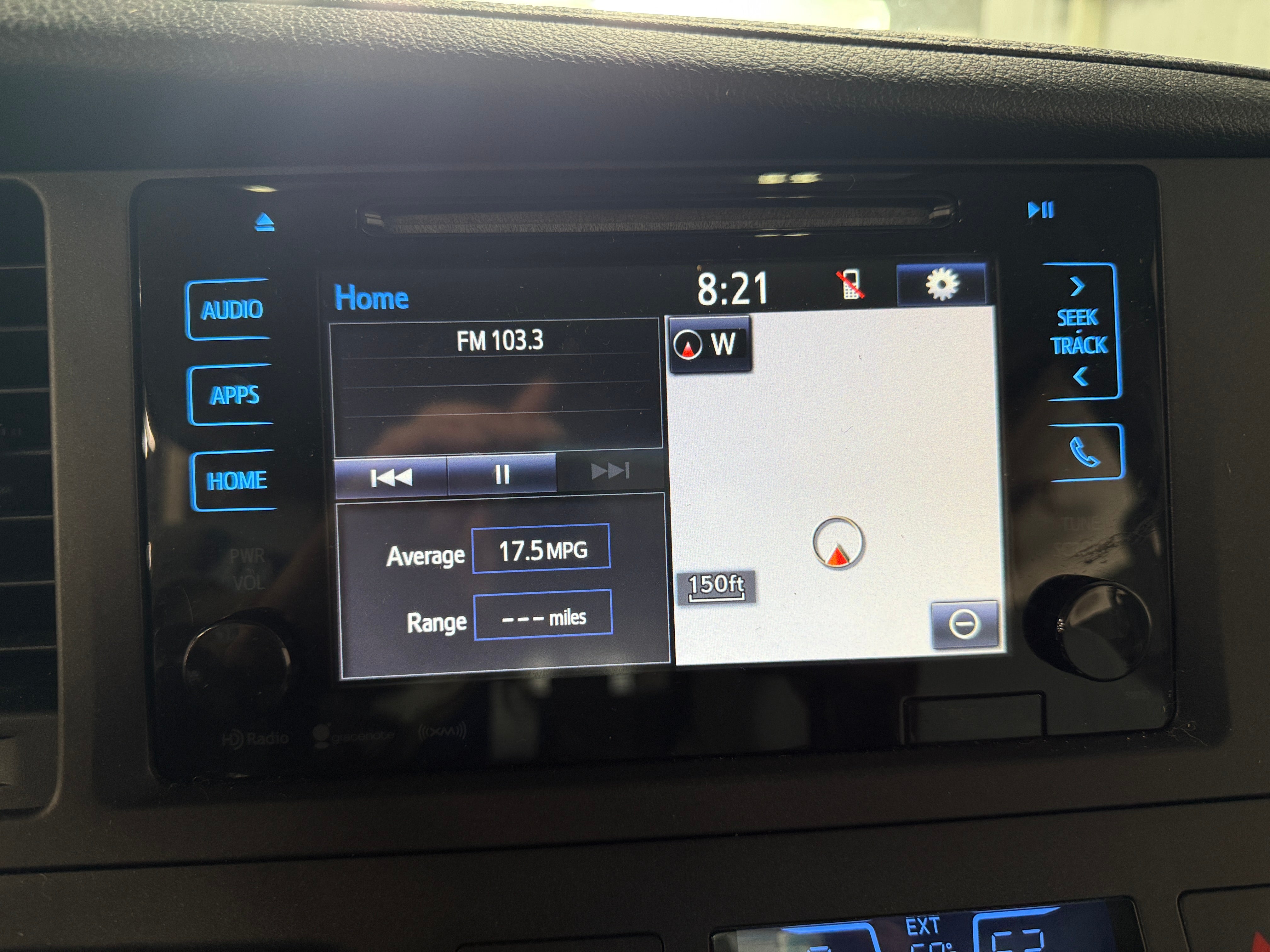 2016 Toyota Sienna XLE Premium 3