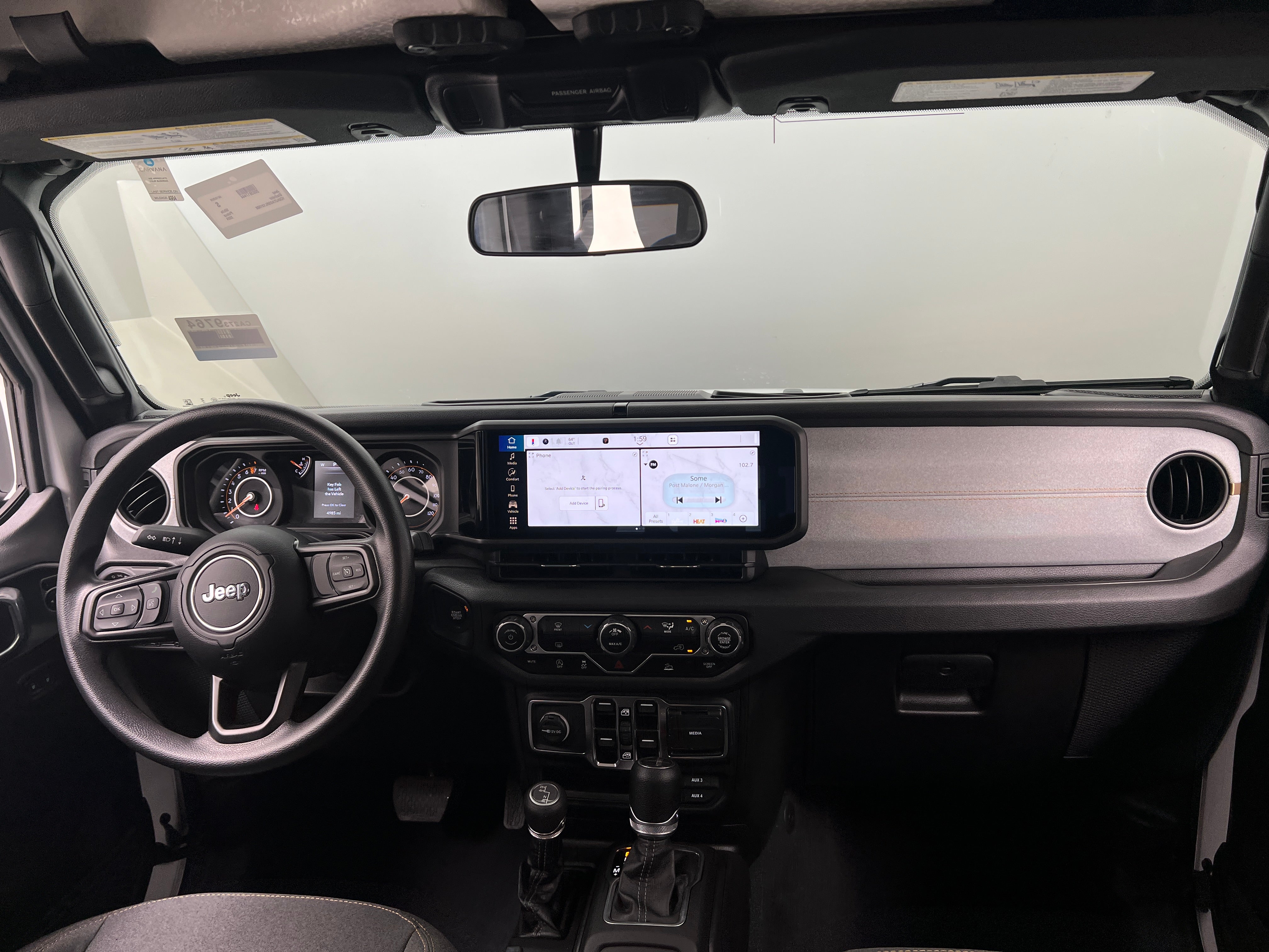 Thumbnail: 2024 Jeep Gladiator - 3